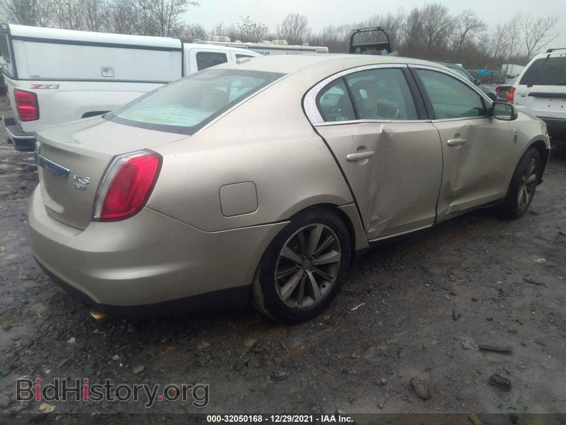 2010 LINCOLN MKS - VIN: 1LNHL9ER3AG602692 - Фото 4