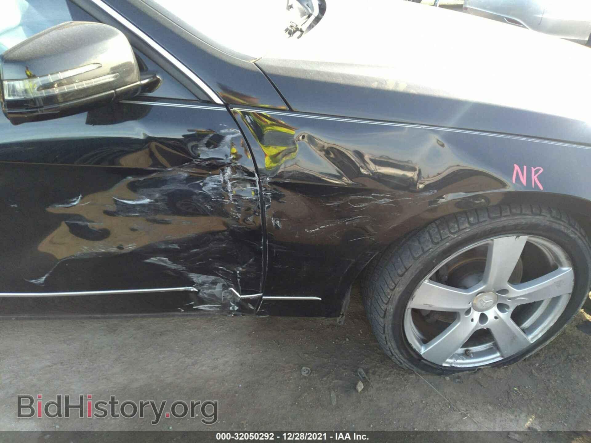 2010 MERCEDES-BENZ E-CLASS - VIN: WDDHF8HB9AA067266 - Фото 6
