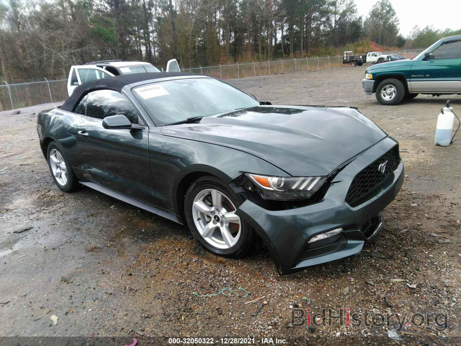 Photo 1FATP8EM1F5371530 - FORD MUSTANG 2015