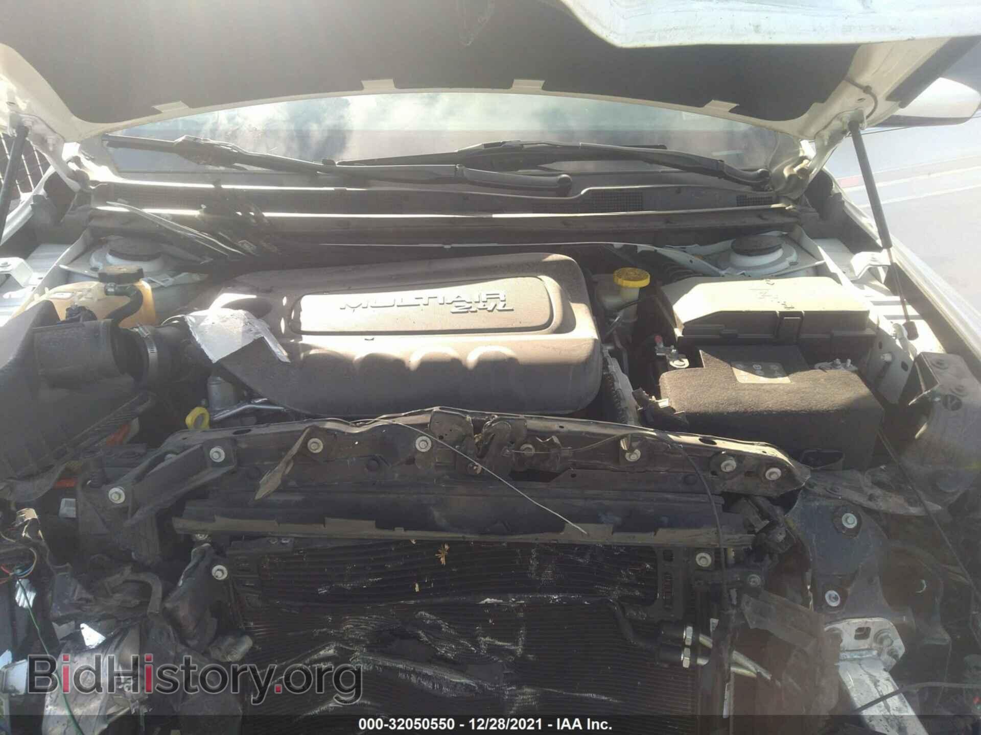 2016 CHRYSLER 200 - VIN: 1C3CCCAB7GN128758 - Фото 10