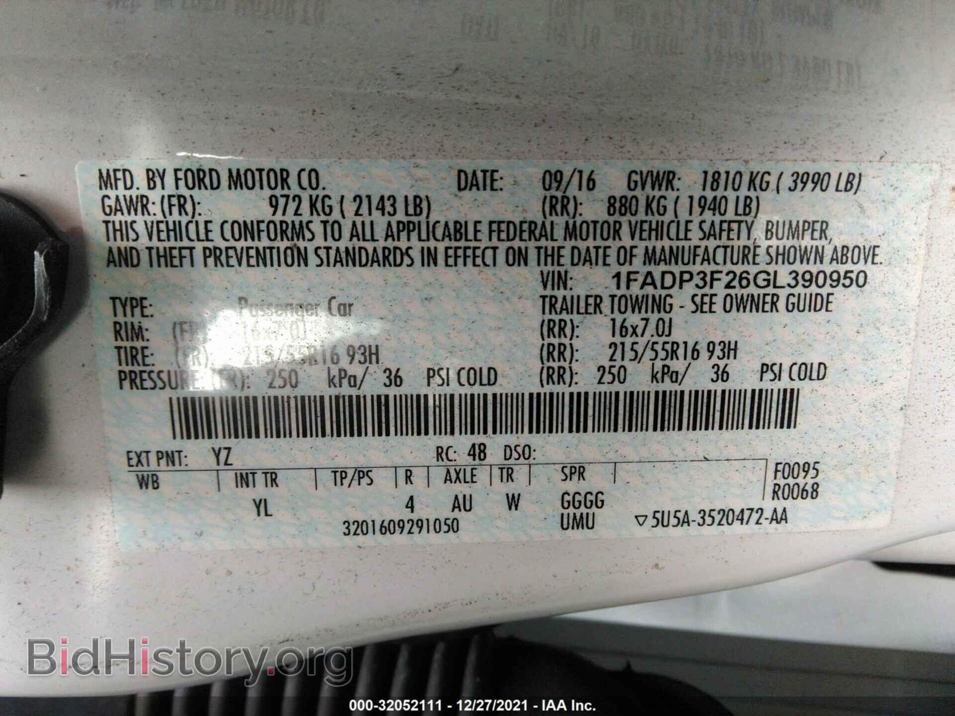 2016 FORD FOCUS - VIN: 1FADP3F26GL390950 - Фото 9