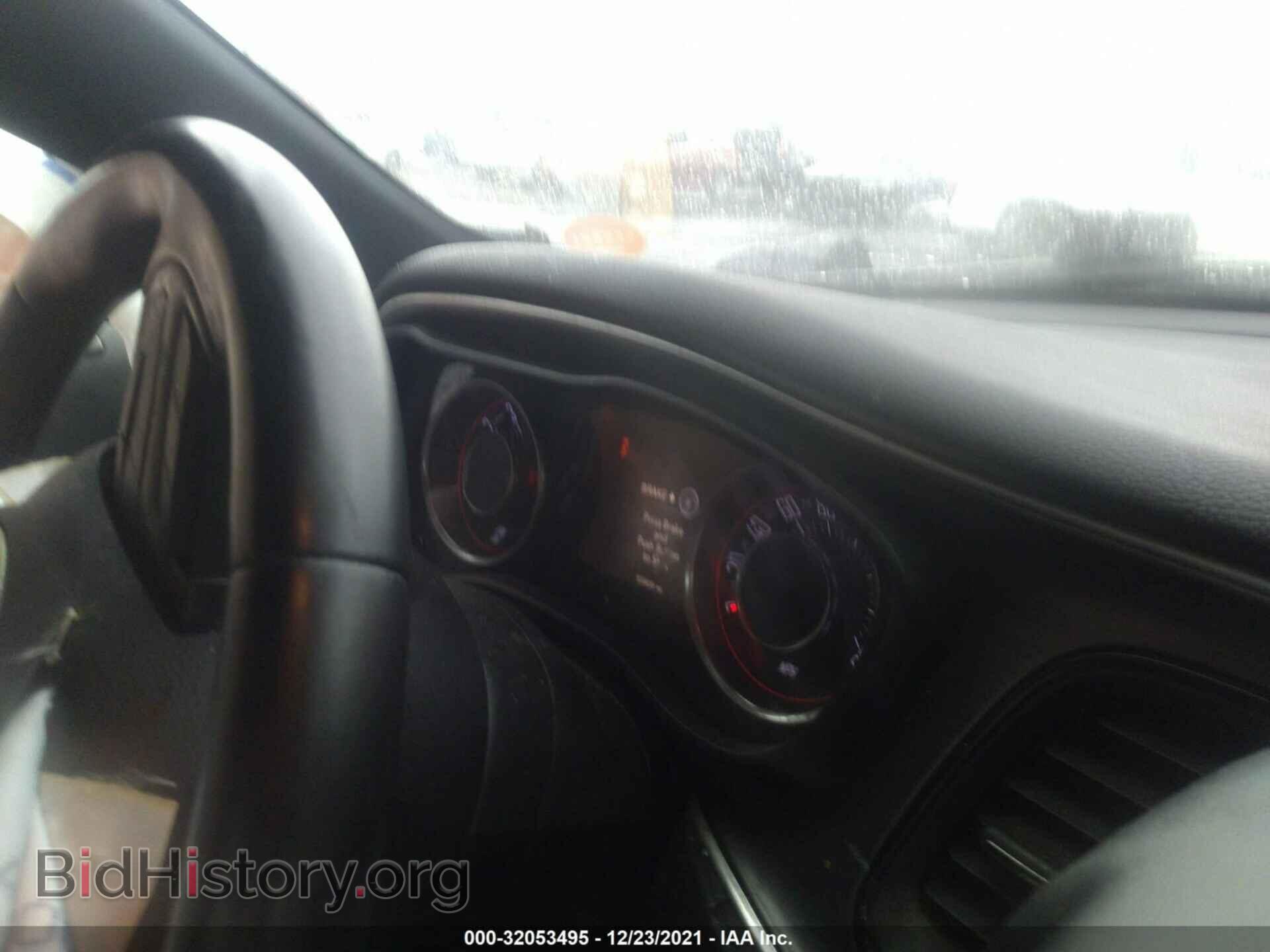 2015 DODGE CHALLENGER - VIN: 2C3CDZAG4FH884860 - Фото 7