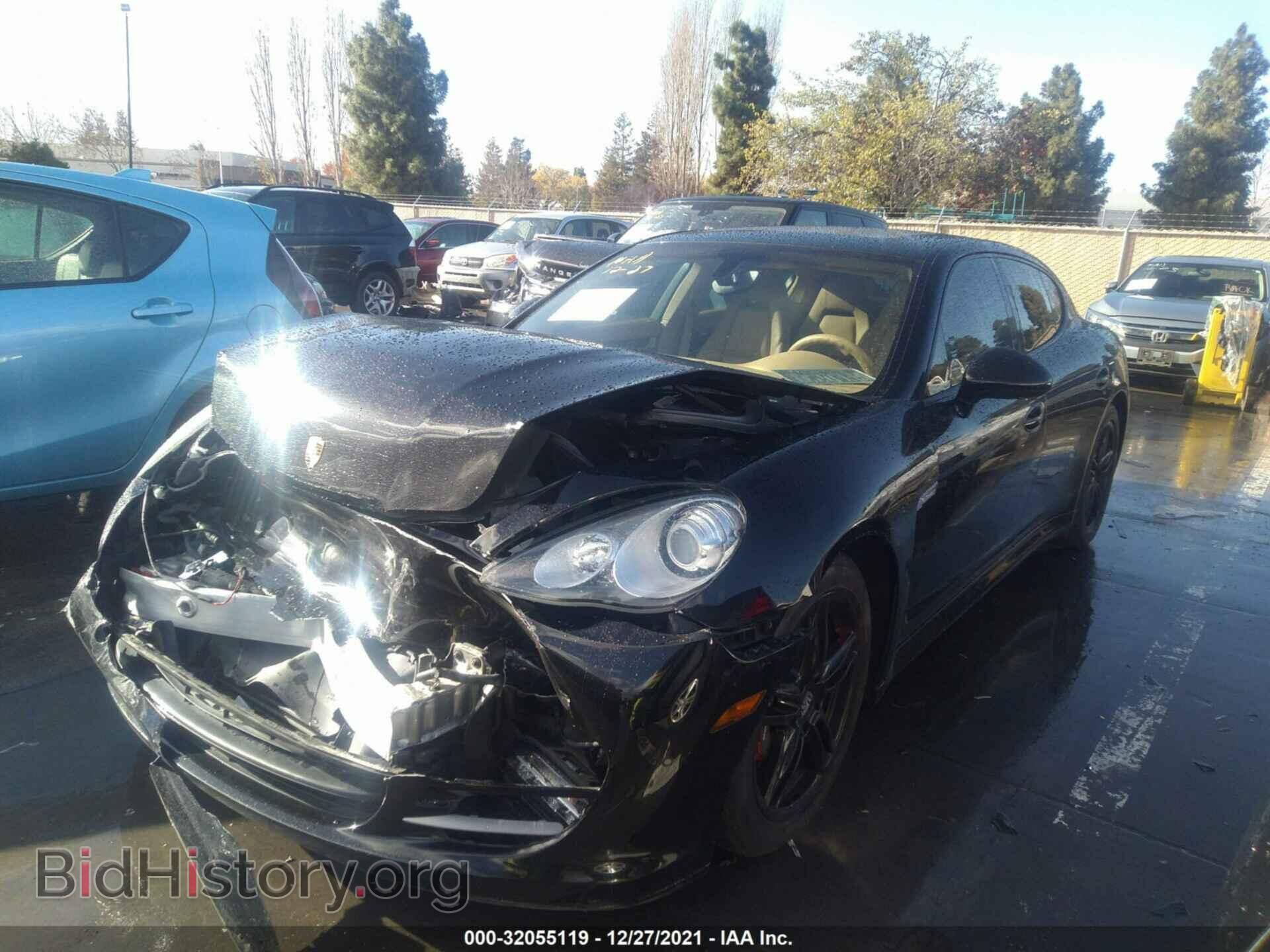 2011 PORSCHE PANAMERA - VIN: WP0AA2A78BL011340 - Фото 2