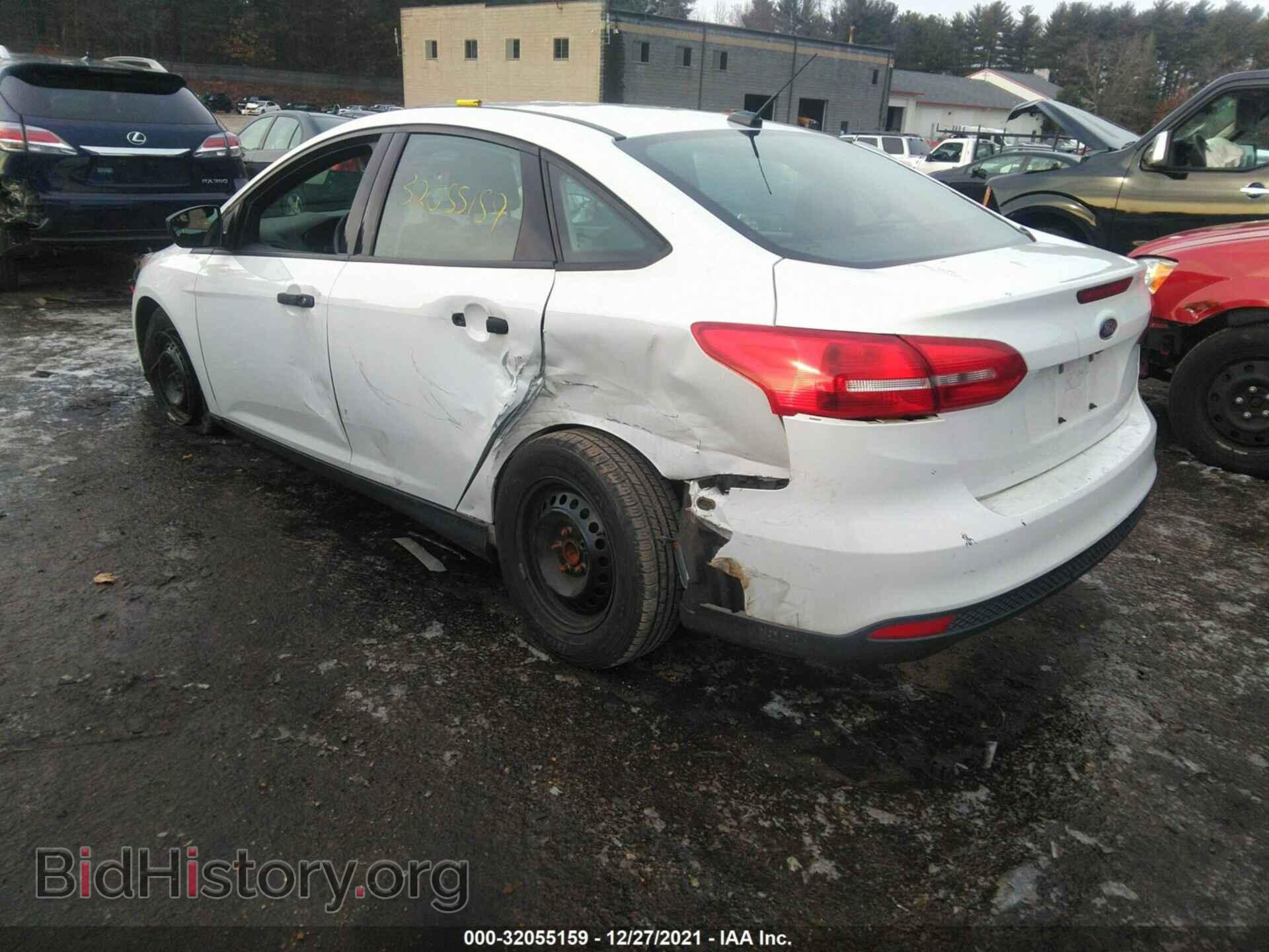 2016 FORD FOCUS - VIN: 1FADP3E22GL255823 - Фото 3