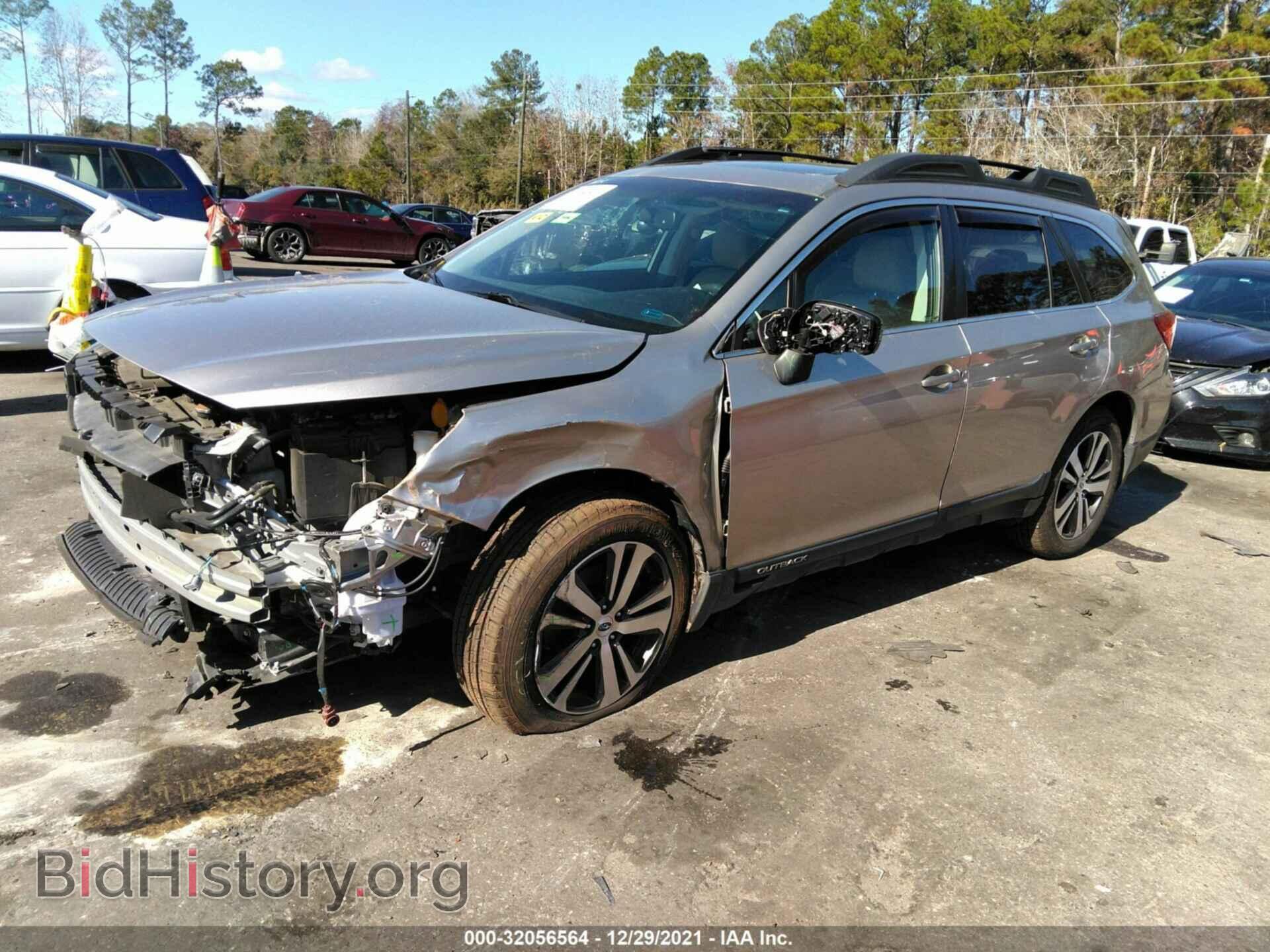 2018 SUBARU OUTBACK - VIN: 4S4BSAKC0J3344584 - Фото 2