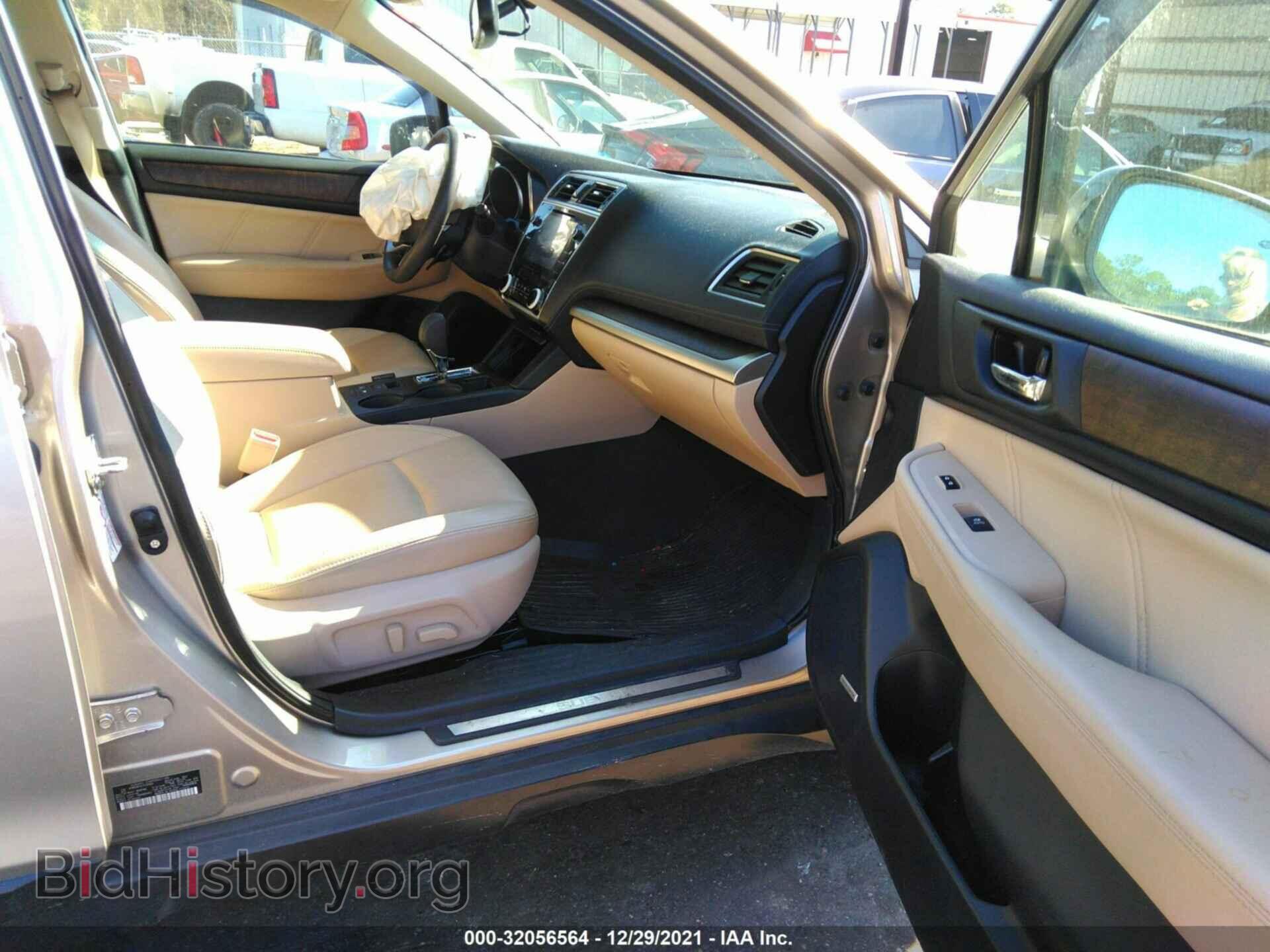 2018 SUBARU OUTBACK - VIN: 4S4BSAKC0J3344584 - Фото 5