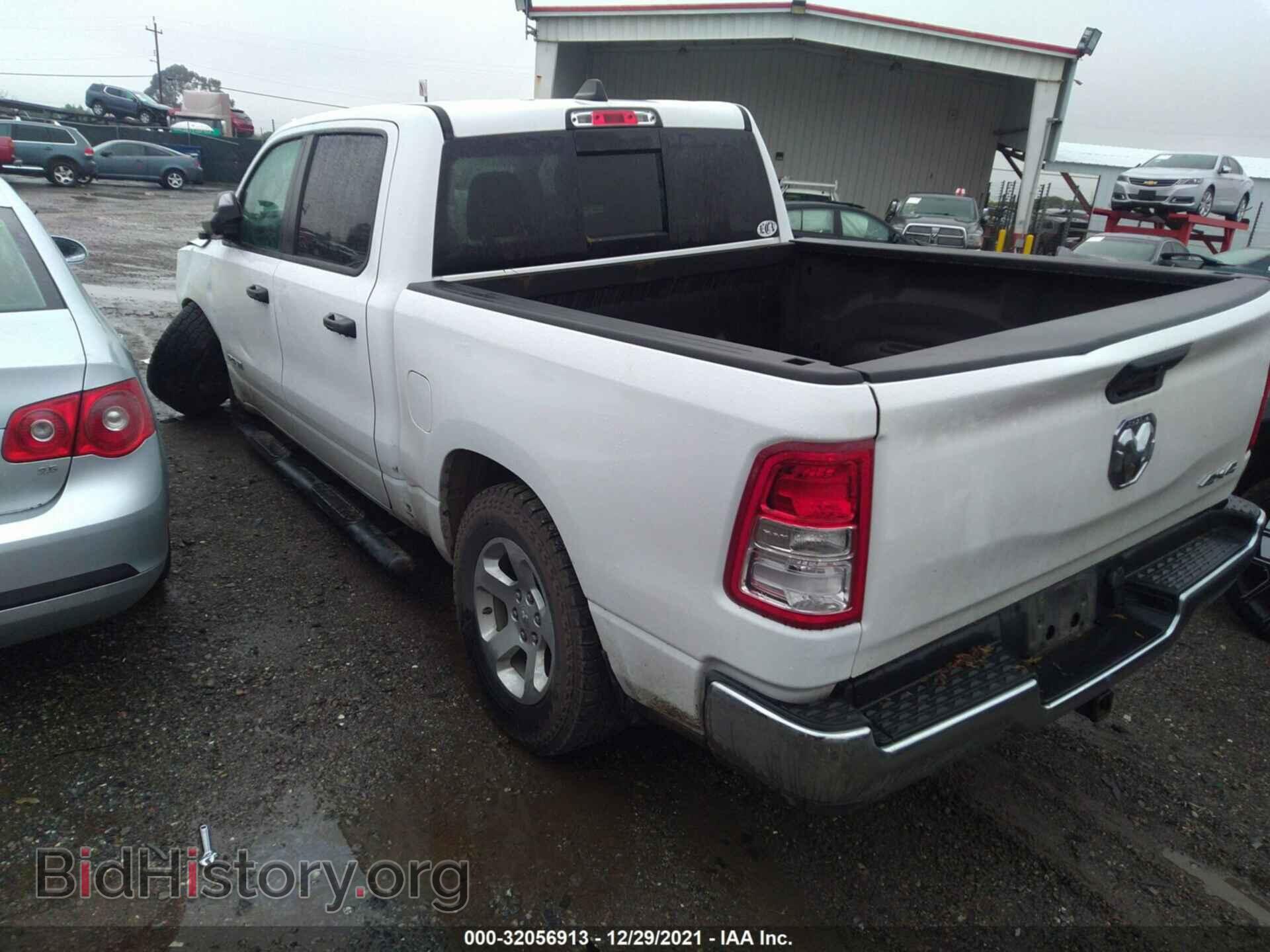 2019 RAM 1500 - VIN: 1C6SRFGT9KN561490 - Фото 3