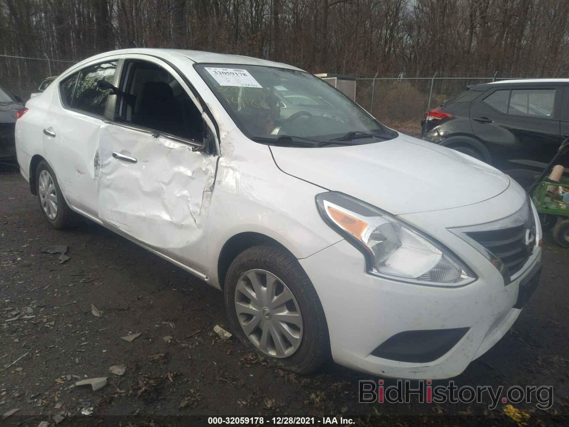 Фотография 3N1CN7AP5HL852526 - NISSAN VERSA SEDAN 2017