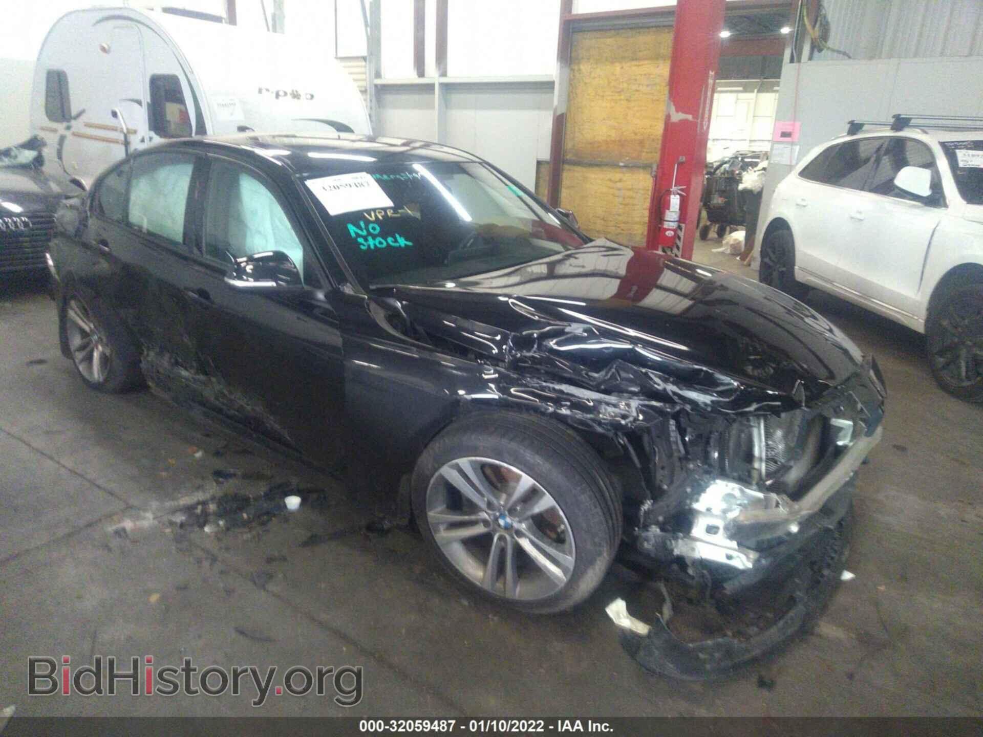 Фотография WBA3B3C57FF547558 - BMW 3 SERIES 2015