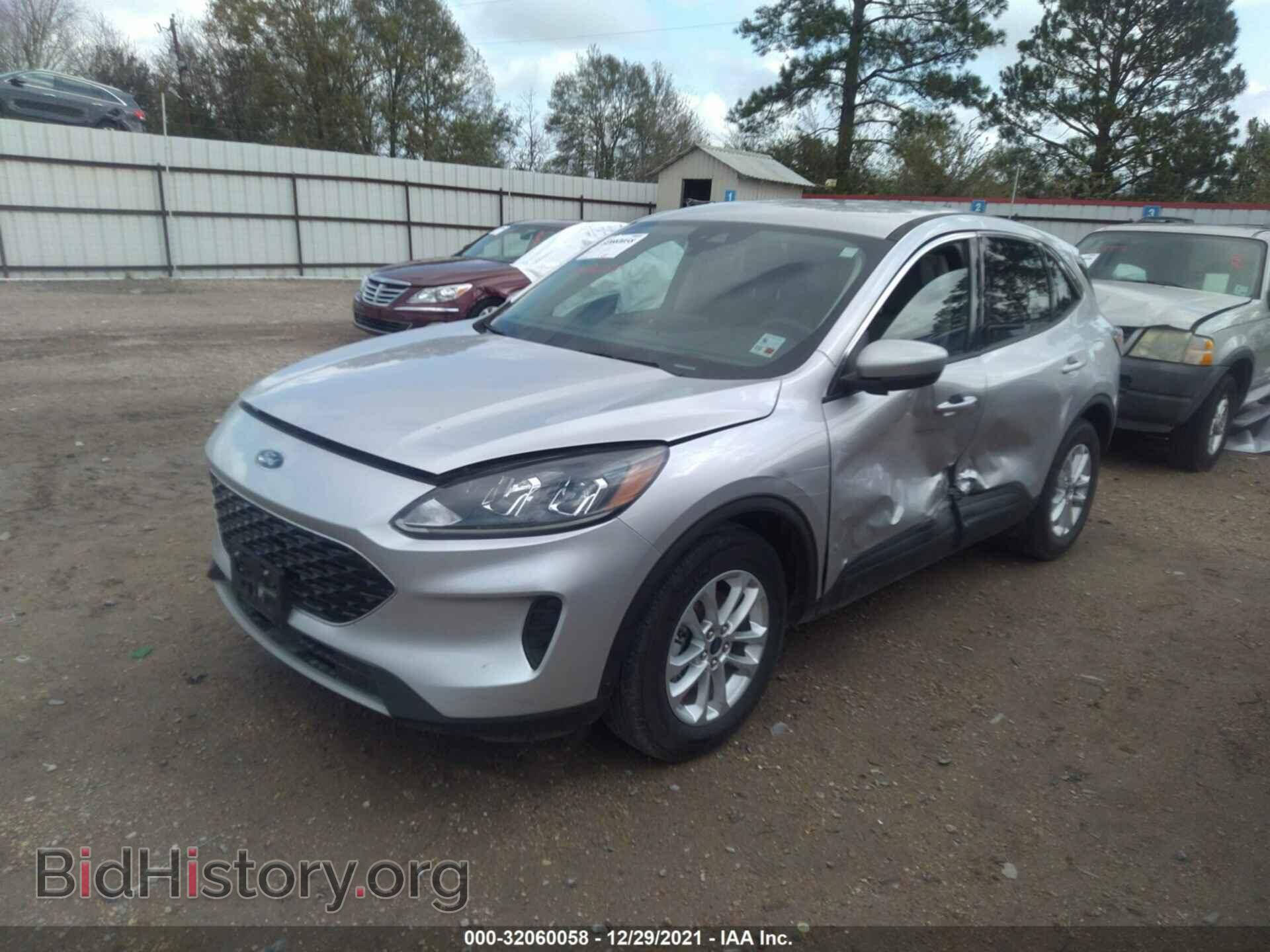 2020 FORD ESCAPE - VIN: 1FMCU0G66LUA23383 - Photo 2