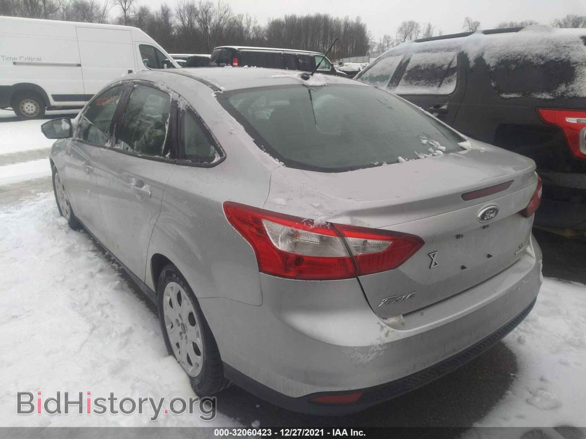 2014 FORD FOCUS - VIN: 1FADP3F28EL225883 - Фото 3