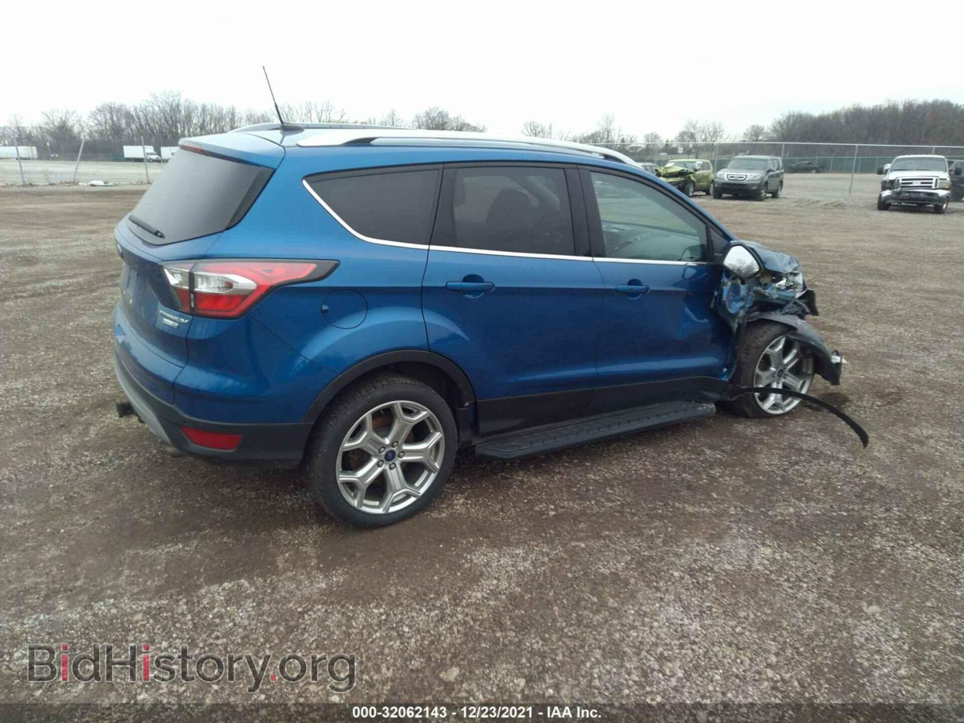 2017 FORD ESCAPE - VIN: 1FMCU9J94HUB41334 - Фото 4