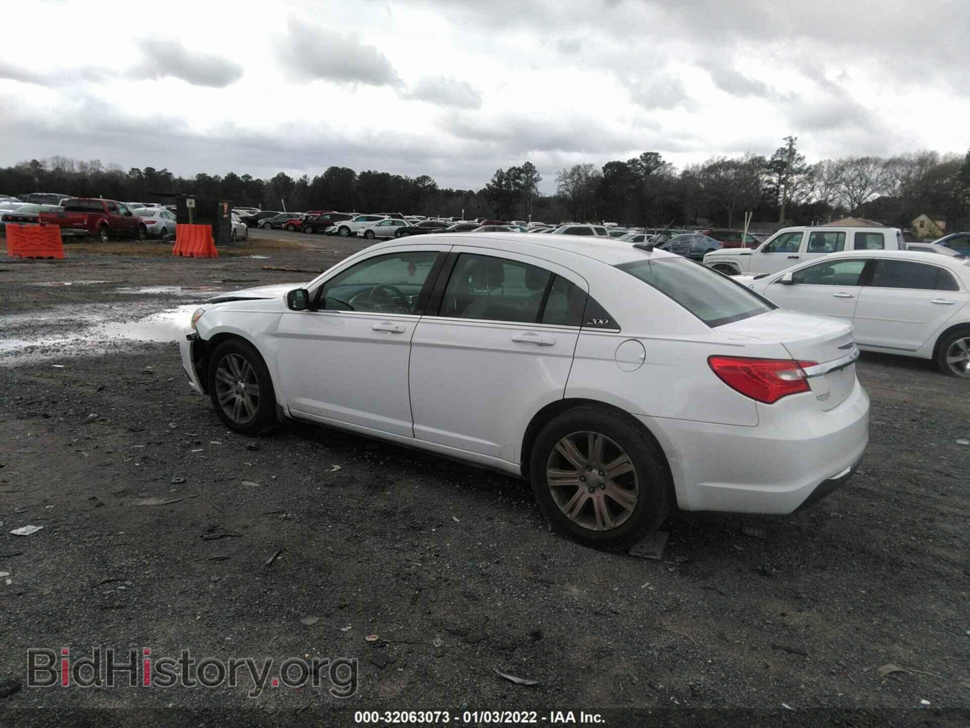 2013 CHRYSLER 200 - VIN: 1C3CCBBB0DN601128 - Фото 3