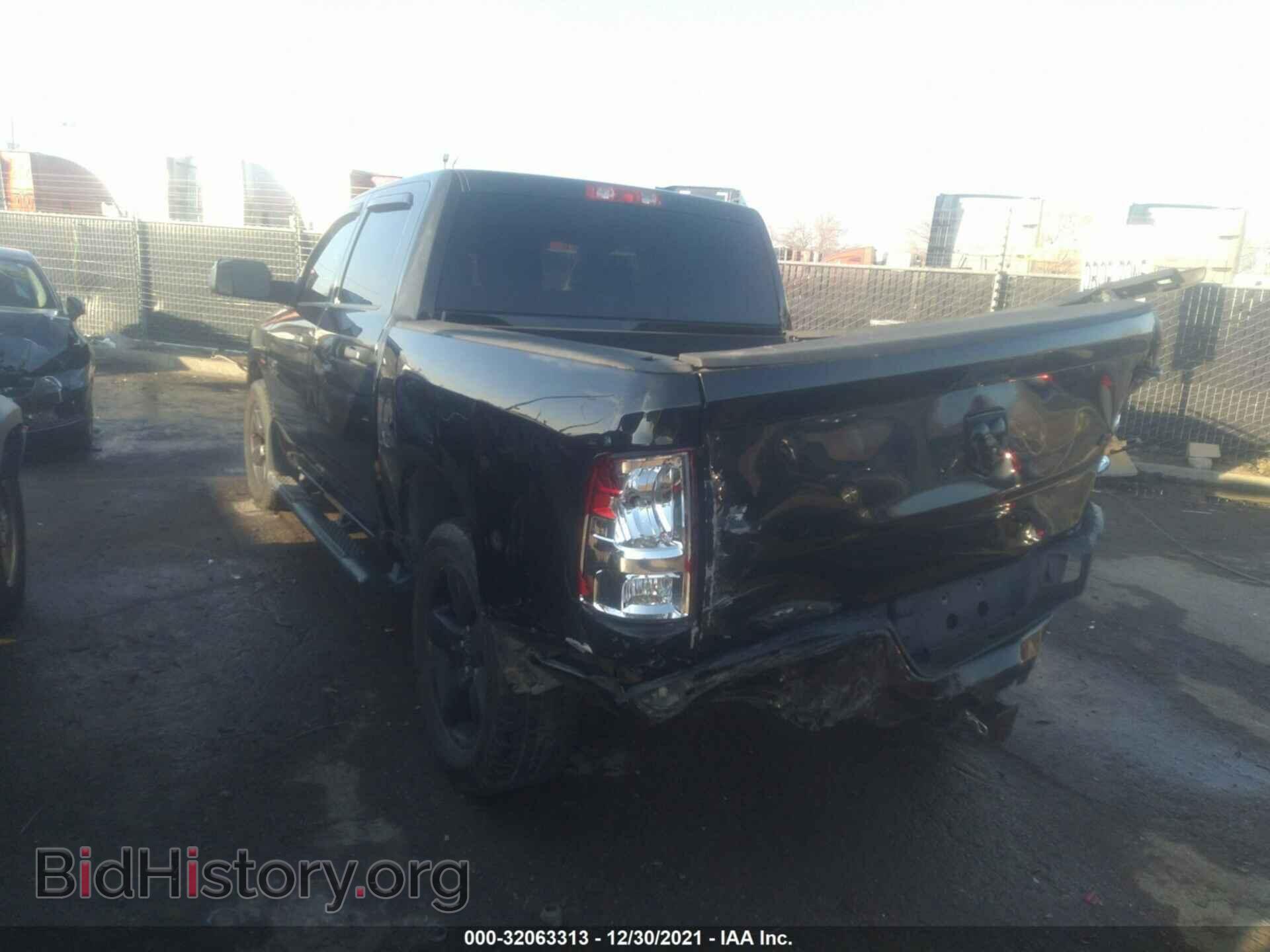 2016 RAM 1500 - VIN: 3C6RR7KT3GG312243 - Фото 3