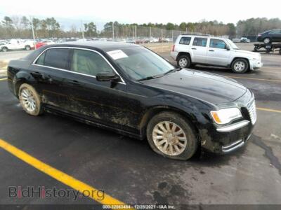 2013 Chrysler 300, черный — VIN 2C3CCAAG9DH533055, IAAI