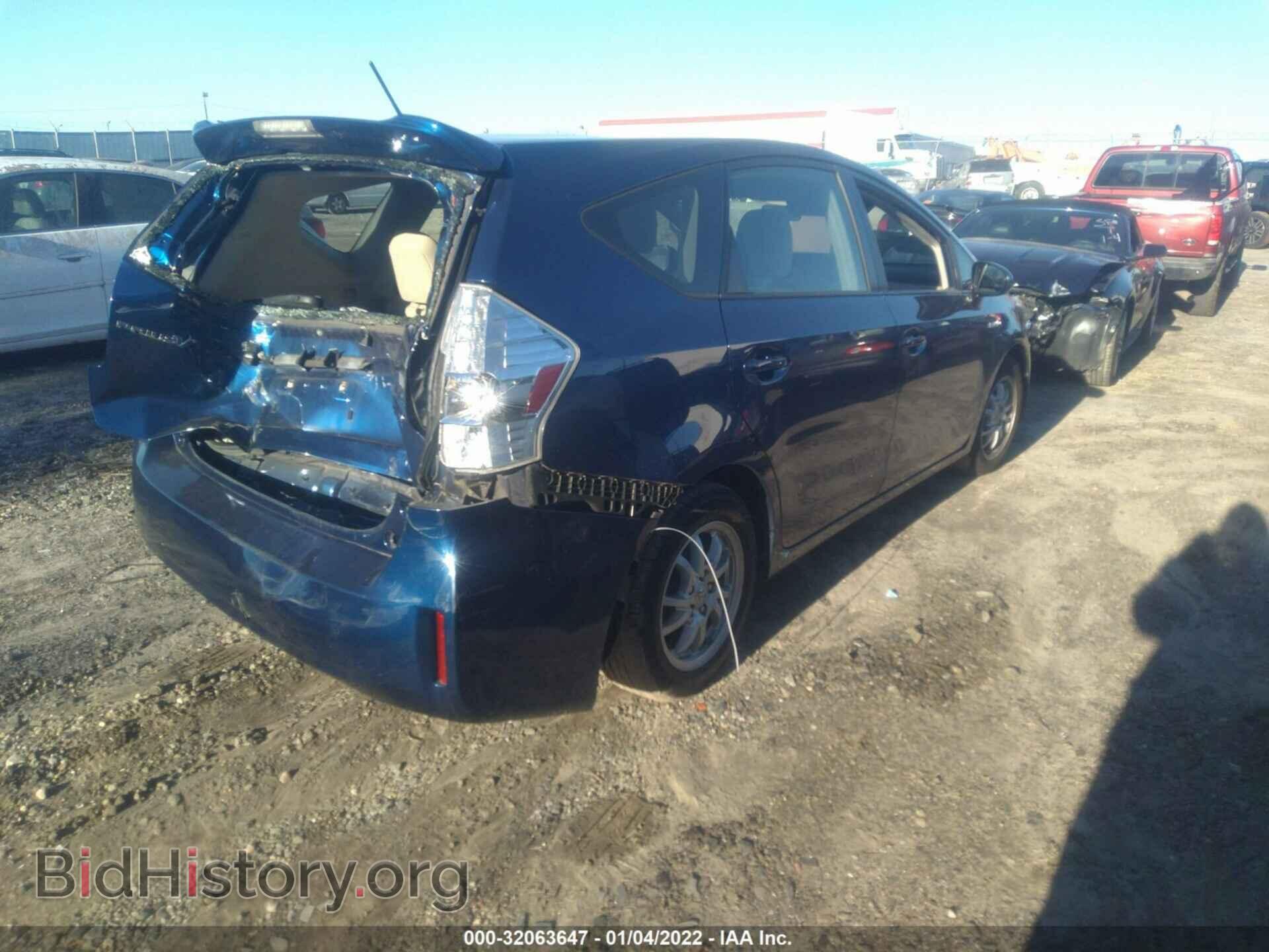 2012 TOYOTA PRIUS V - VIN: JTDZN3EU1C3041973 - Фото 4