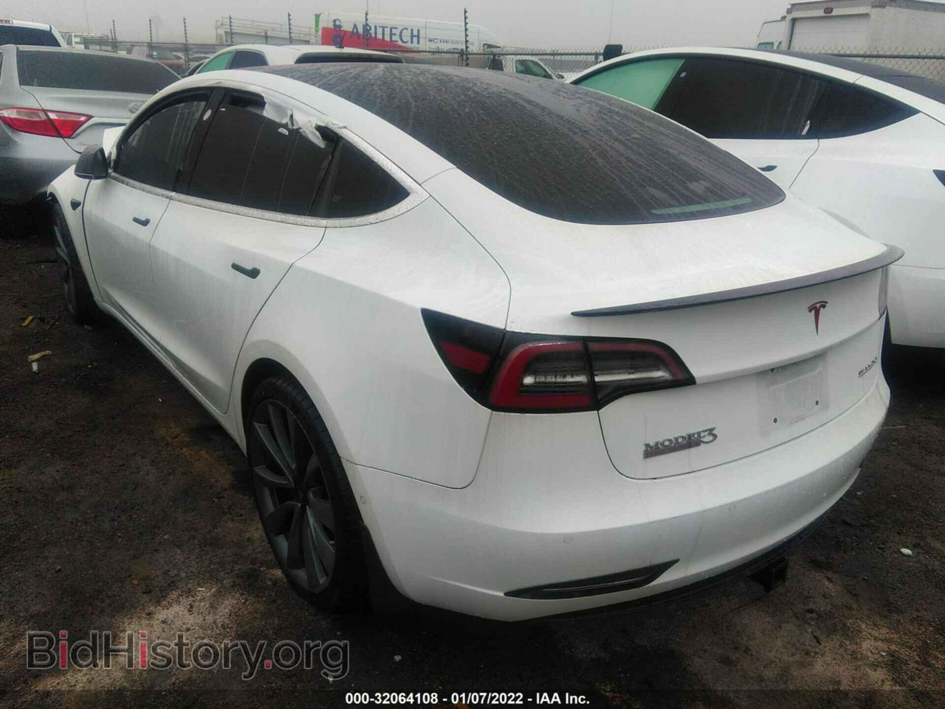 2018 TESLA MODEL 3 - VIN: 5YJ3E1EBXJF106554 - Фото 3