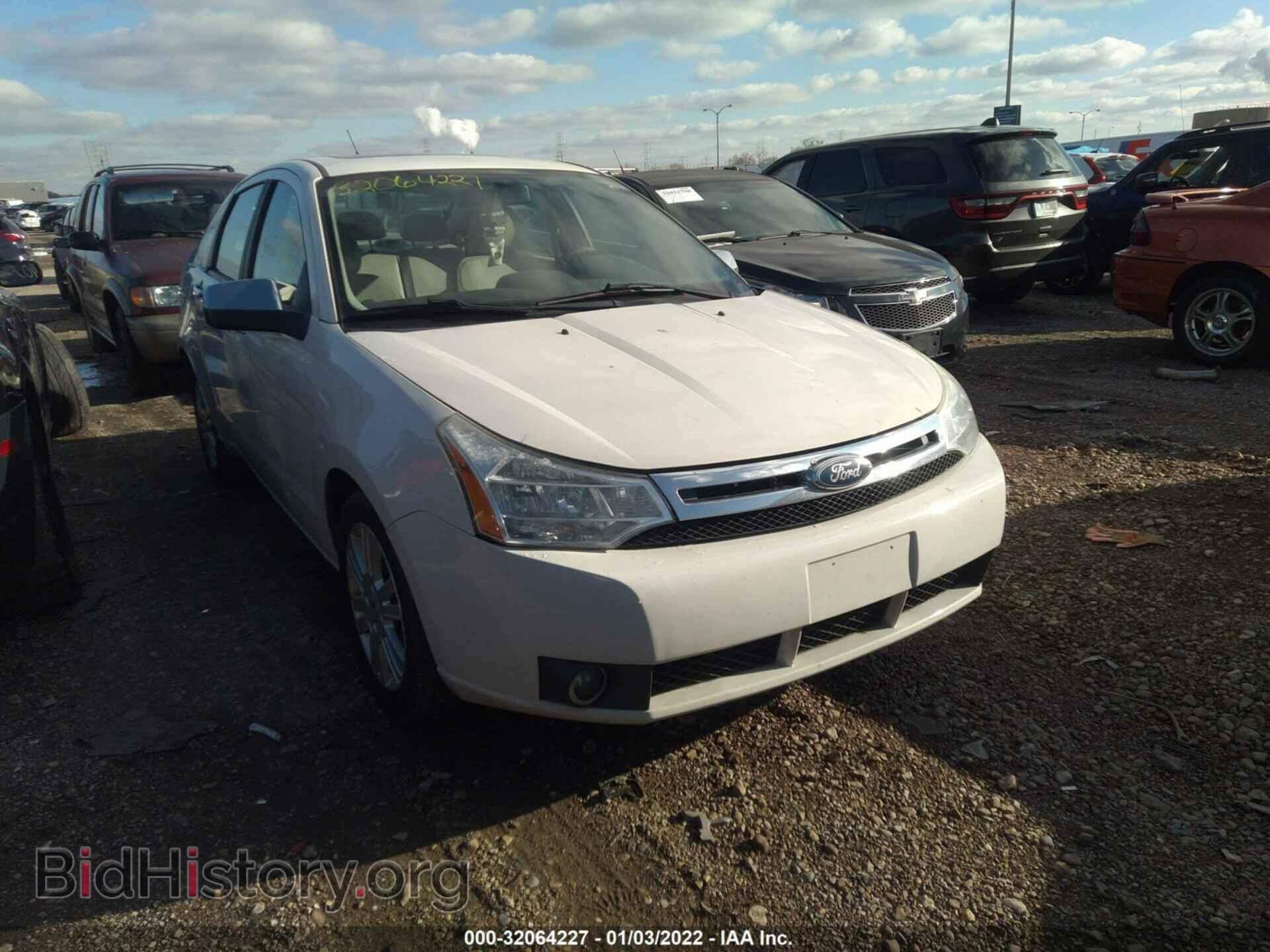 Photo 1FAHP3HN2BW162993 - FORD FOCUS 2011