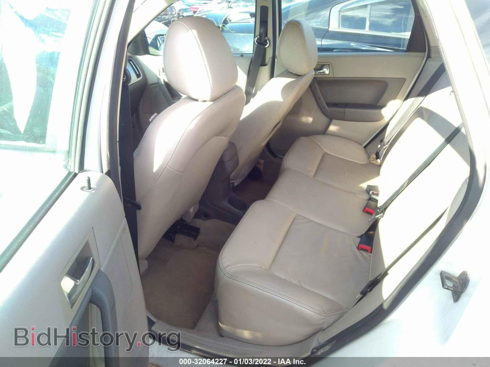 2011 FORD FOCUS - VIN: 1FAHP3HN2BW162993 - Фото 8