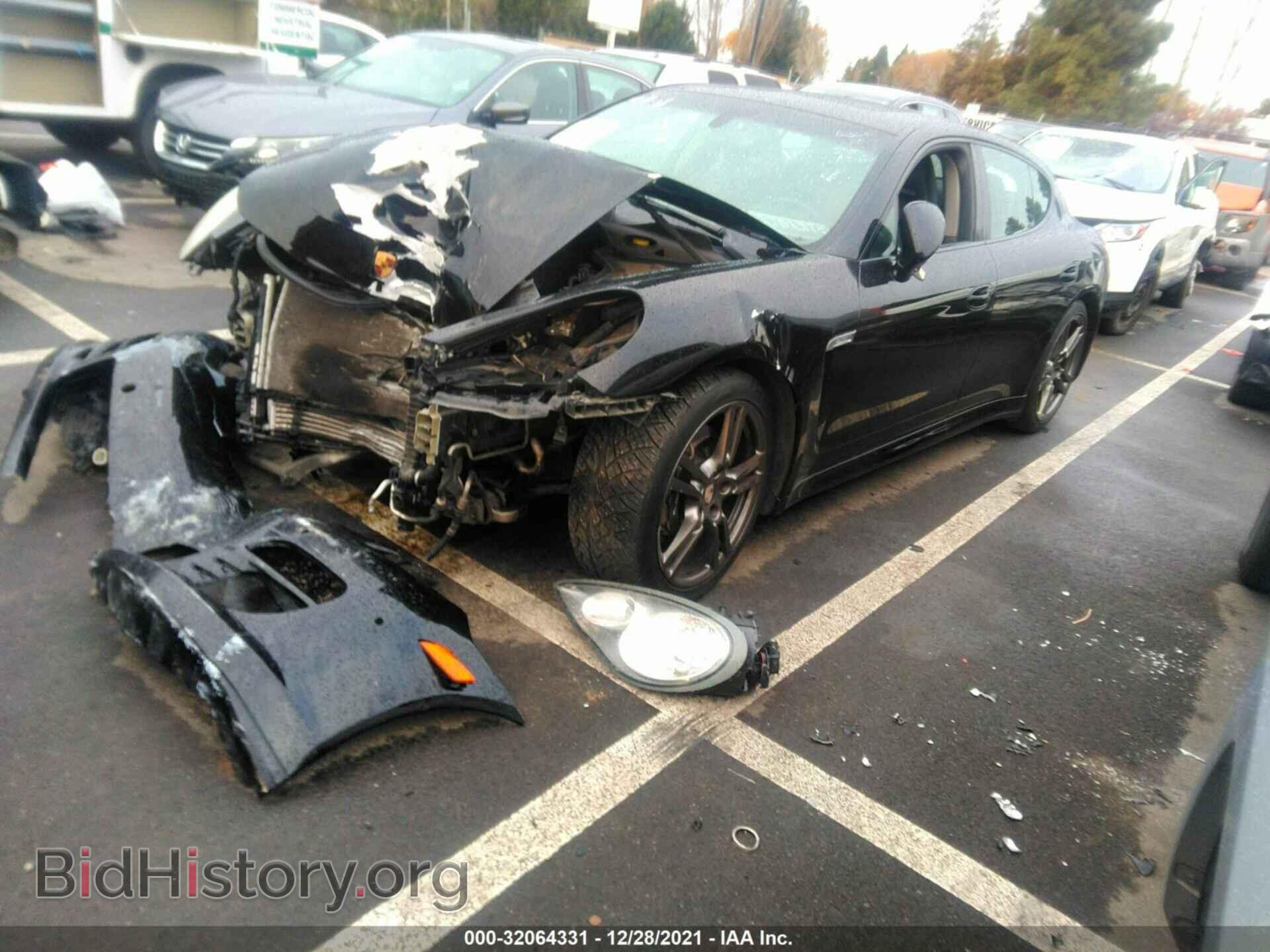 2011 PORSCHE PANAMERA - VIN: WP0AA2A75BL015023 - Фото 2