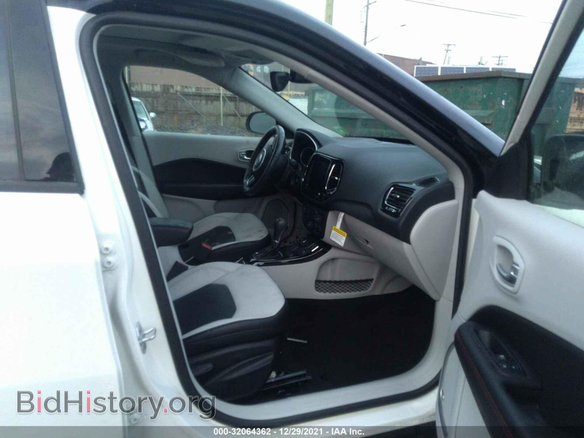 2018 JEEP COMPASS - VIN: 3C4NJDCBXJT331017 - Фото 5
