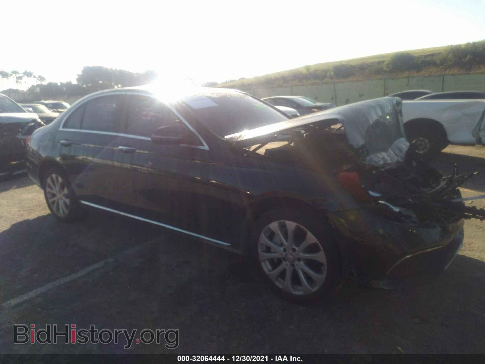 Photo WDDZF4JB1HA169579 - MERCEDES-BENZ E-CLASS 2017
