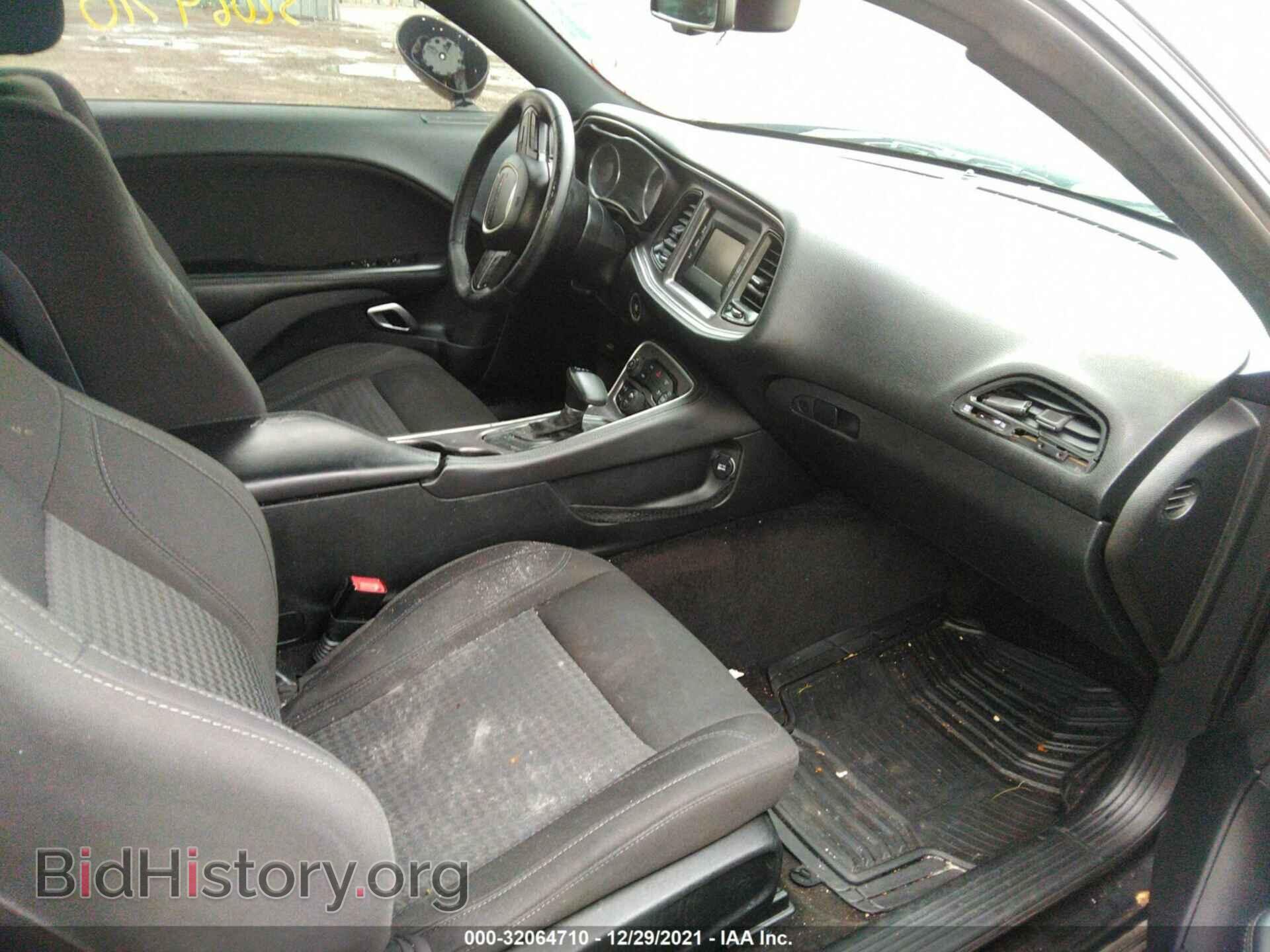 2017 DODGE CHALLENGER - VIN: 2C3CDZAG5HH550596 - Фото 5