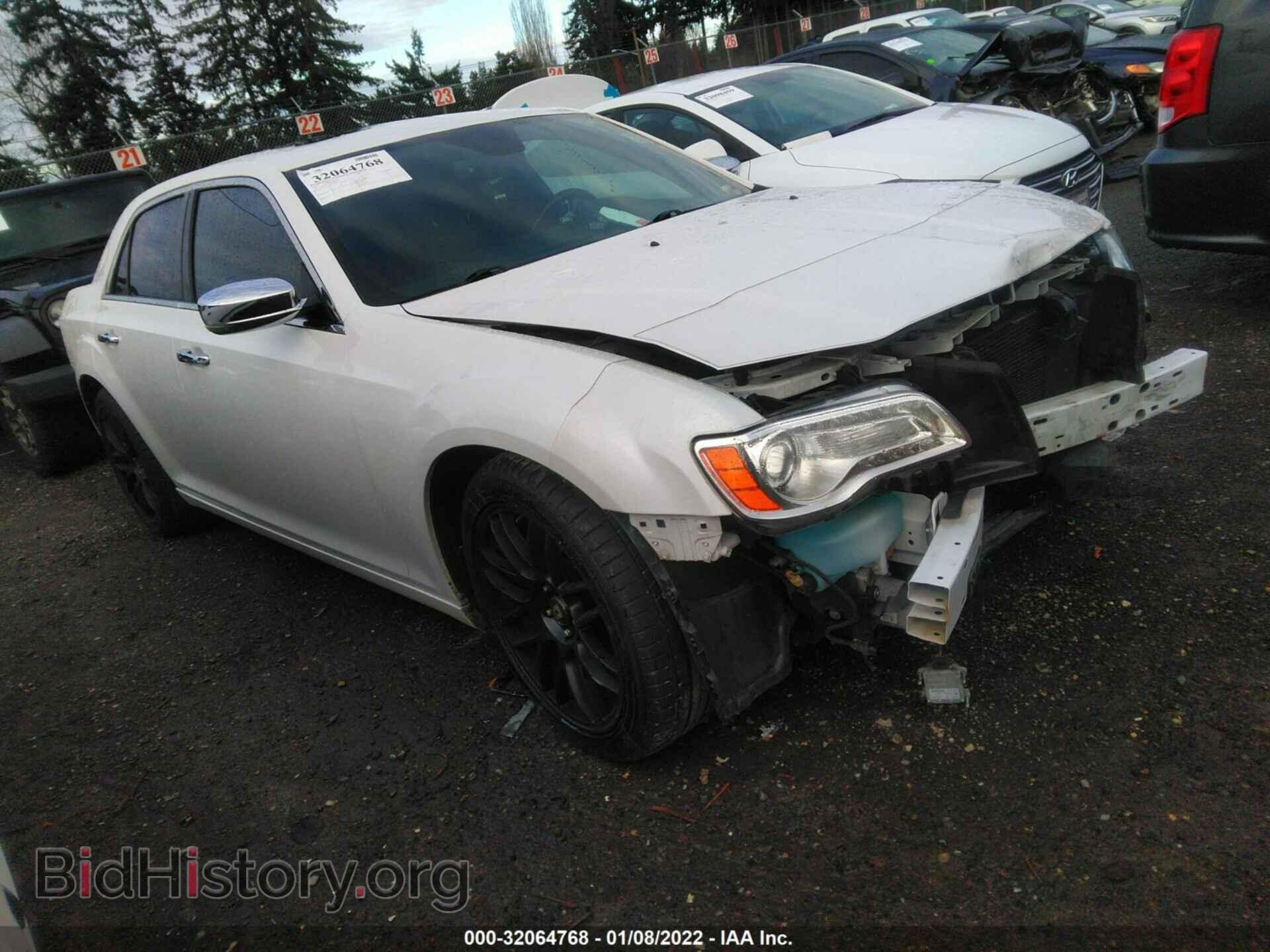 Фотография 2C3CCAET3CH138939 - CHRYSLER 300 2012