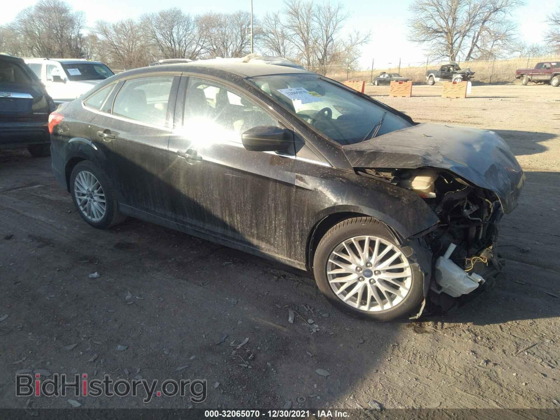 Photo 1FAHP3H23CL227343 - FORD FOCUS 2012