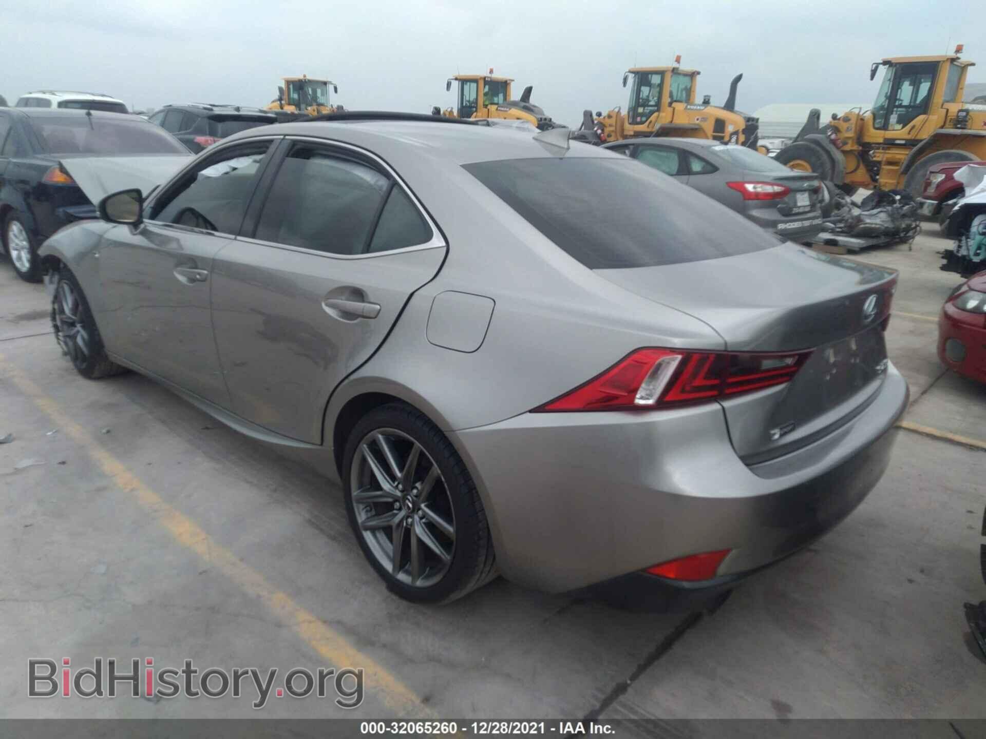2015 LEXUS IS 250 - VIN: JTHBF1D27F5054530 - Photo 3