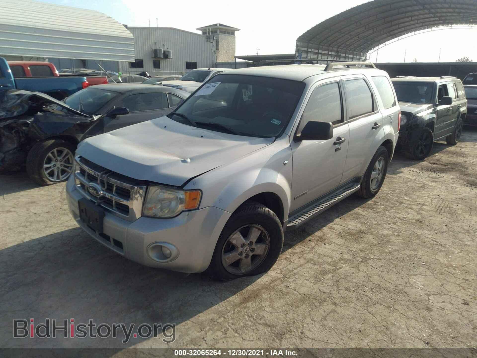2008 FORD ESCAPE - VIN: 1FMCU03198KB49735 - Фото 2