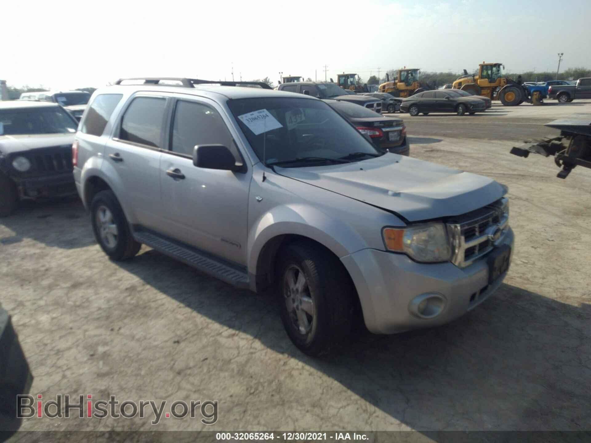 2008 FORD ESCAPE - VIN: 1FMCU03198KB49735 - Фото 3