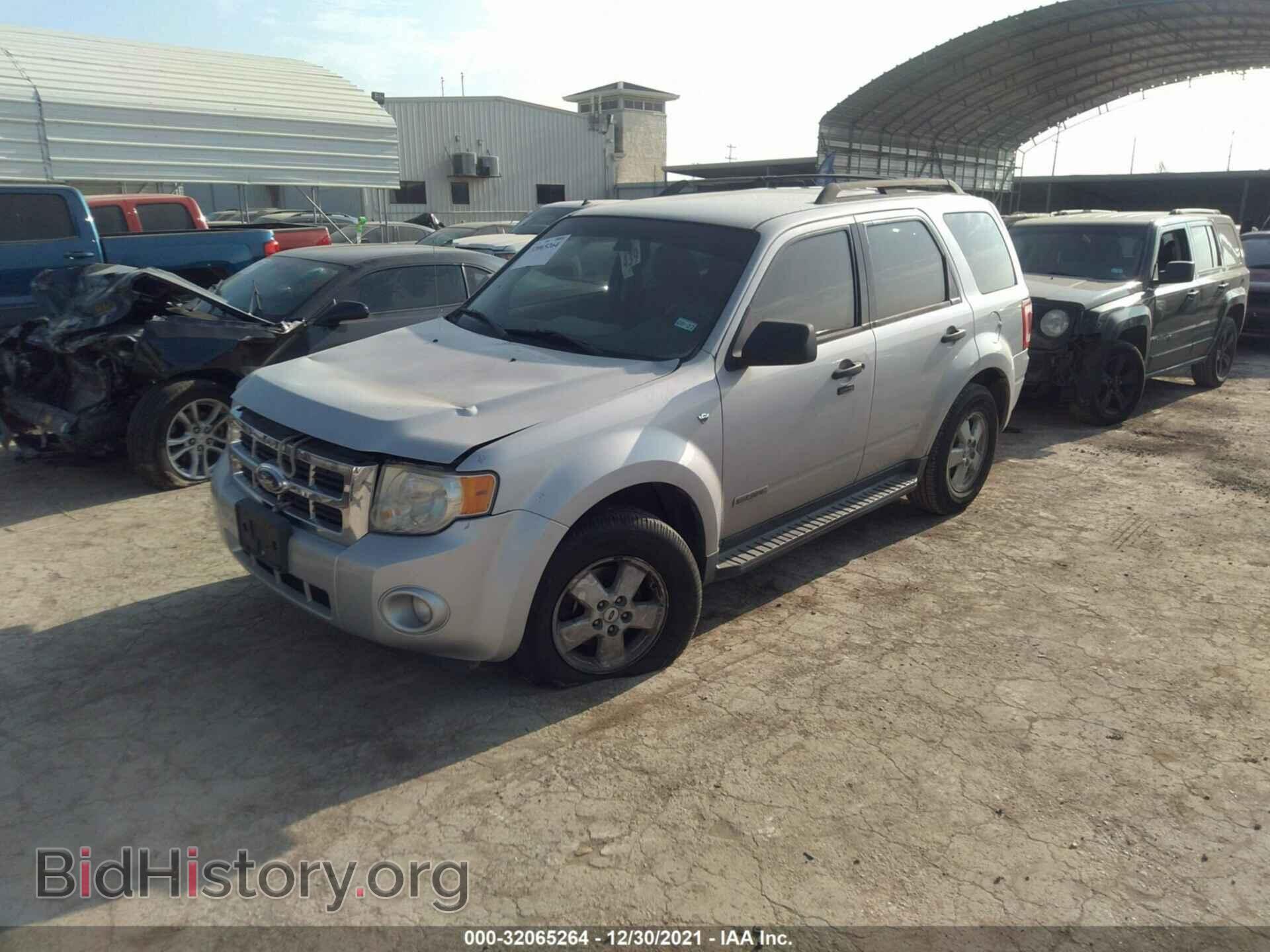 2008 FORD ESCAPE - VIN: 1FMCU03198KB49735 - Фото 4