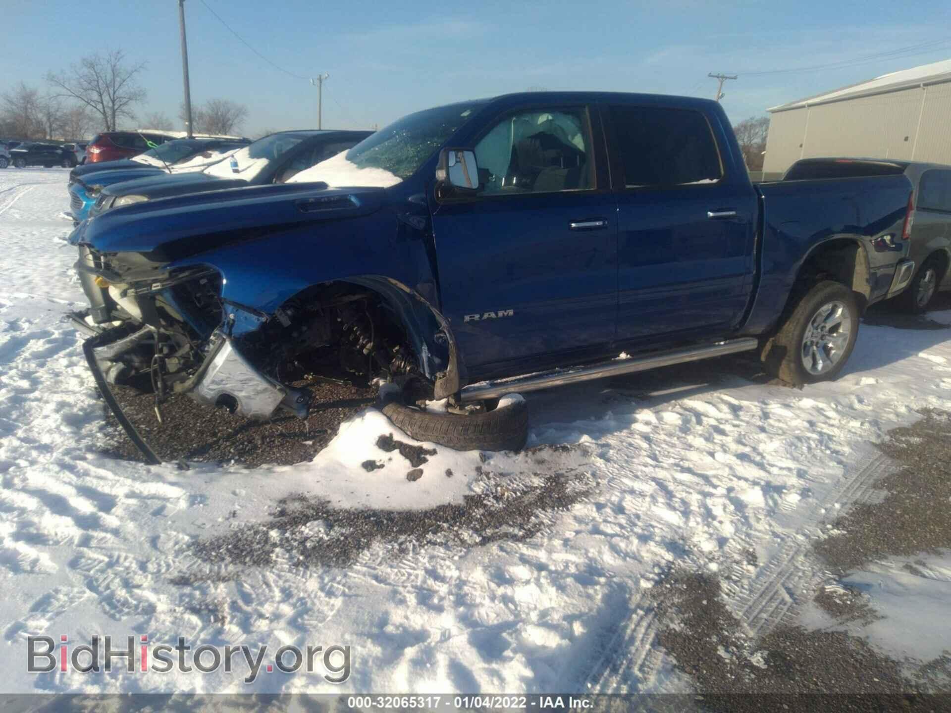 2019 RAM 1500 - VIN: 1C6SRFFT8KN796531 - Фото 2