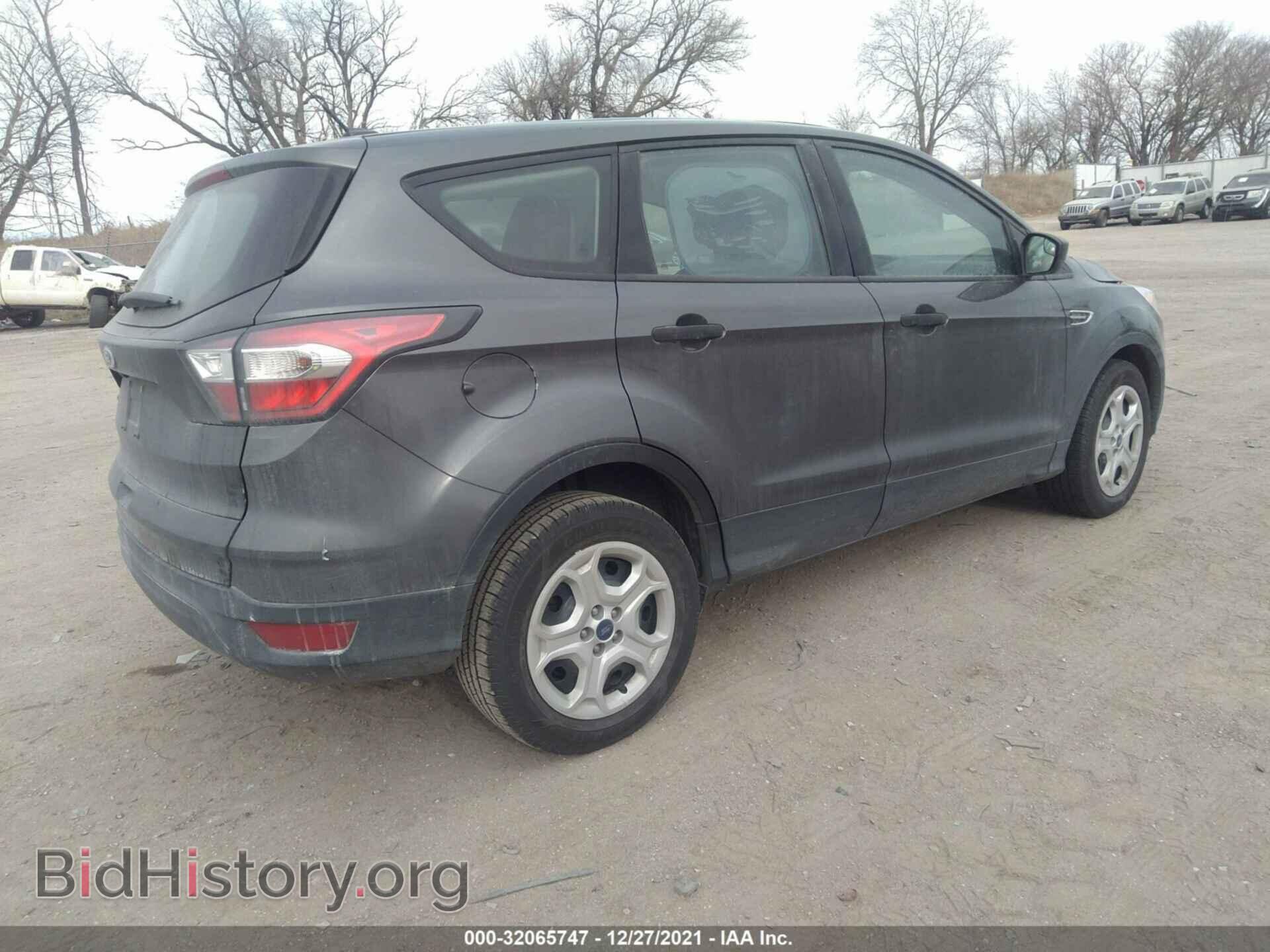 2017 FORD ESCAPE - VIN: 1FMCU0F74HUB15514 - Photo 4