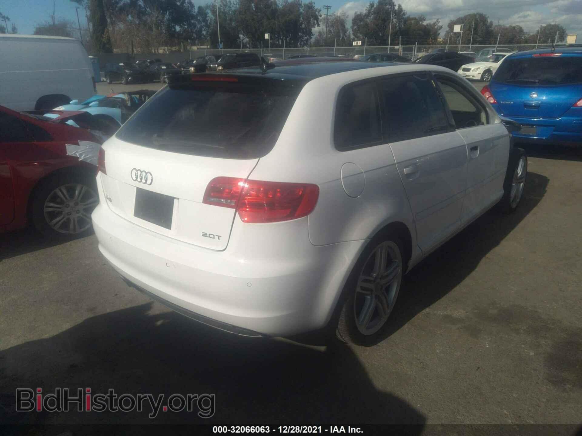 2012 AUDI A3 - VIN: WAUKEAFM7CA032904 - Photo 4