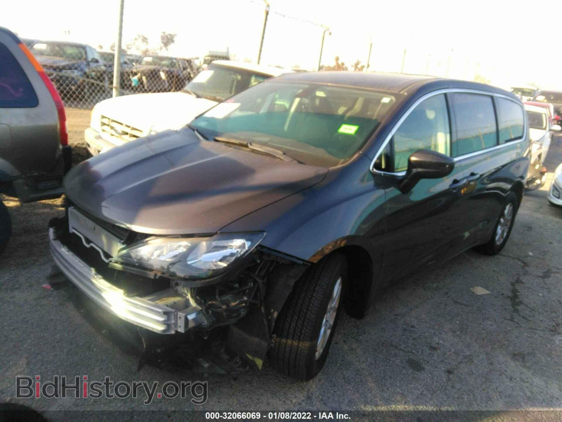 2020 CHRYSLER VOYAGER - VIN: 2C4RC1CG8LR102945 - Фото 2
