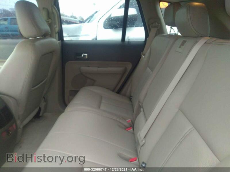 2010 Ford EDGE (VIN 2FMDK3KC3ABA45045) — photo 8 of 11