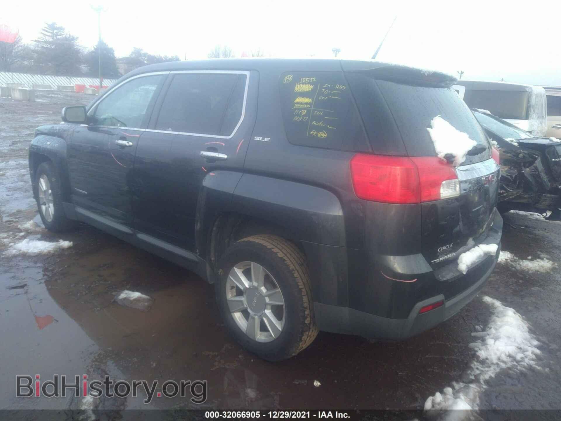 2010 GMC TERRAIN - VIN: 2CTFLCEW9A6306532 - Photo 3