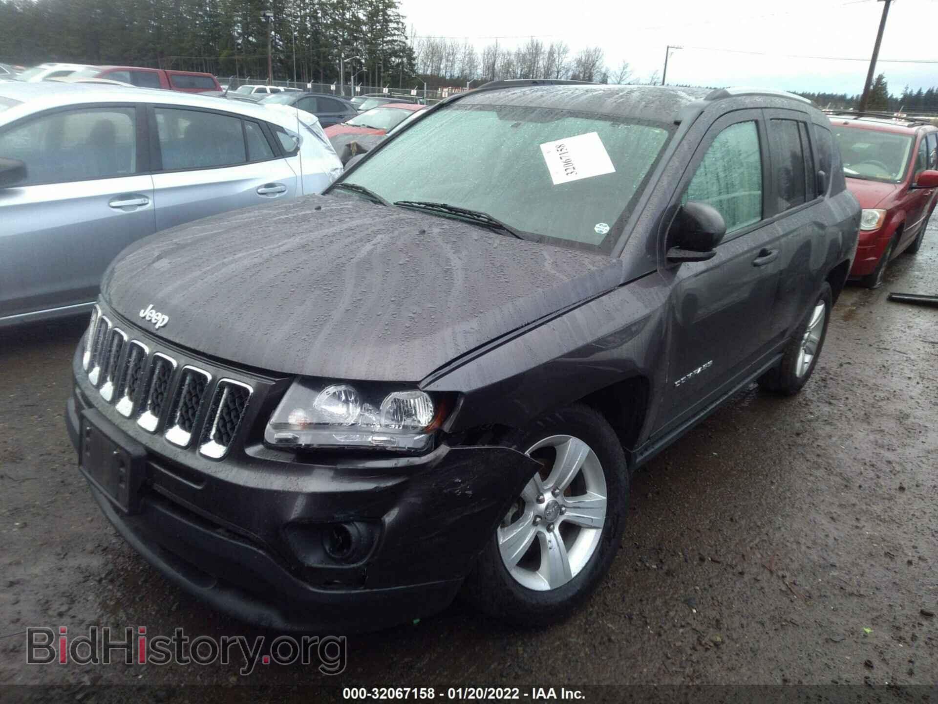 2015 JEEP COMPASS - VIN: 1C4NJDBBXFD332084 - Photo 2