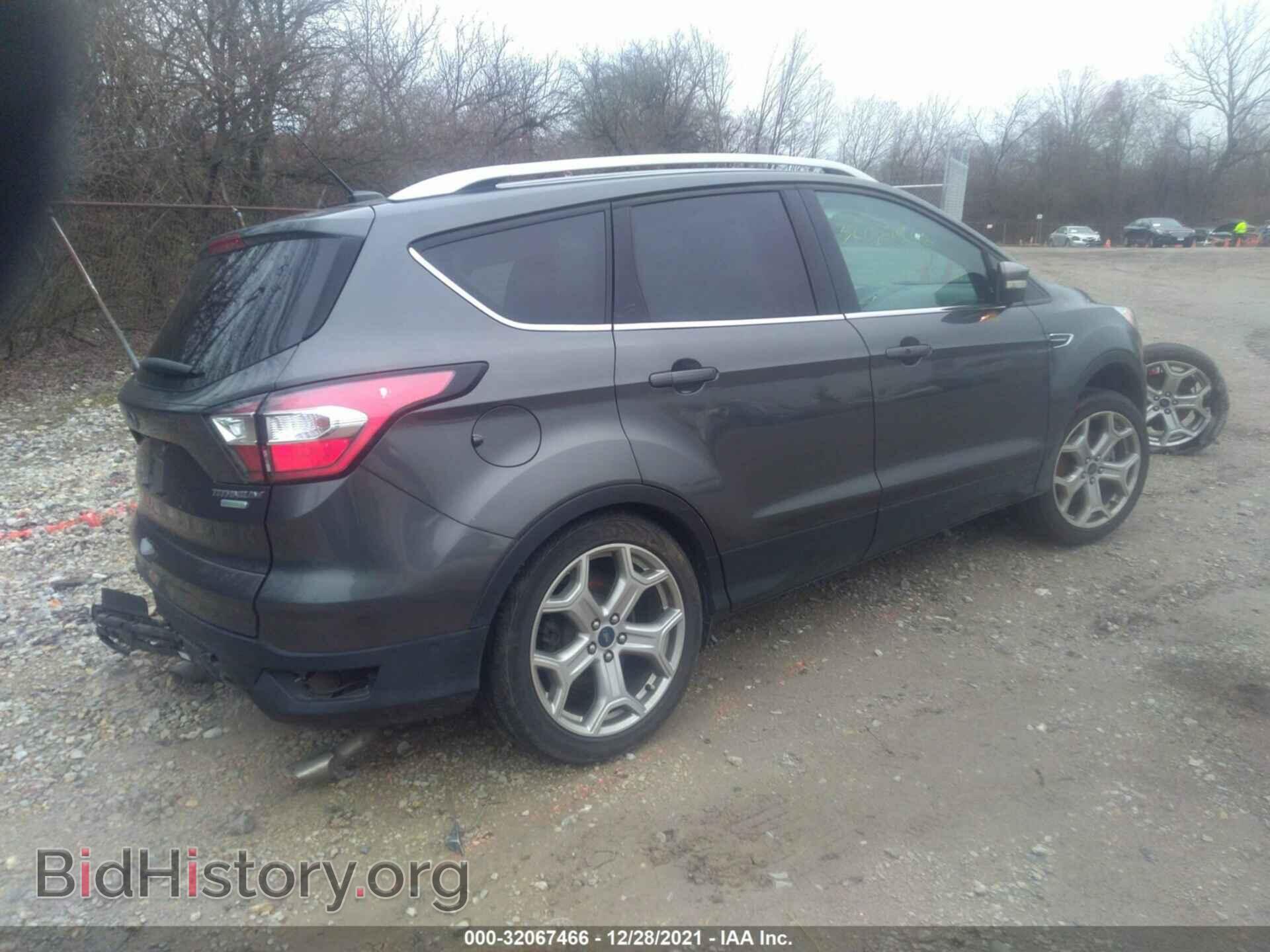 2017 FORD ESCAPE - VIN: 1FMCU0J97HUD56248 - Фото 4