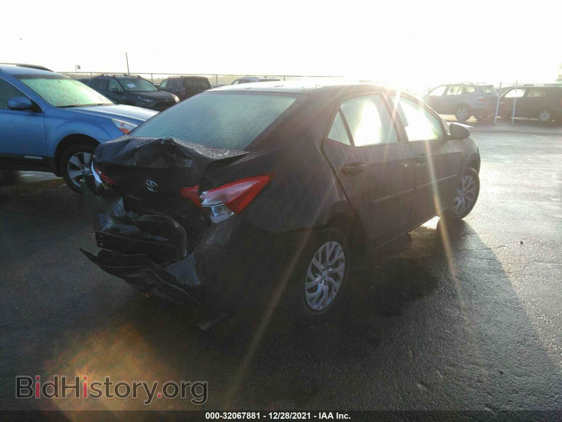 2019 TOYOTA COROLLA - VIN: 2T1BURHEXKC190819 - Фото 4