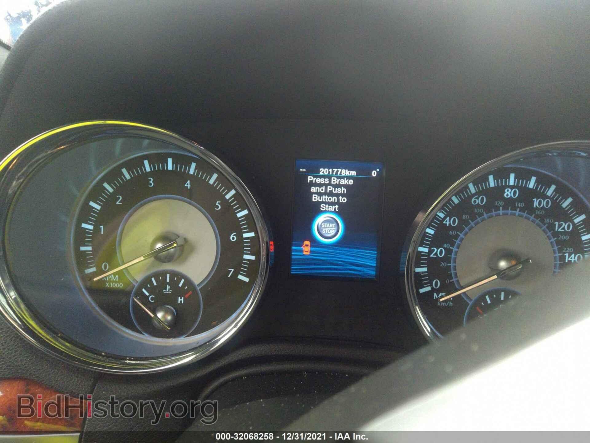 2012 CHRYSLER 300 - VIN: 2C3CCACG7CH209372 - Фото 7