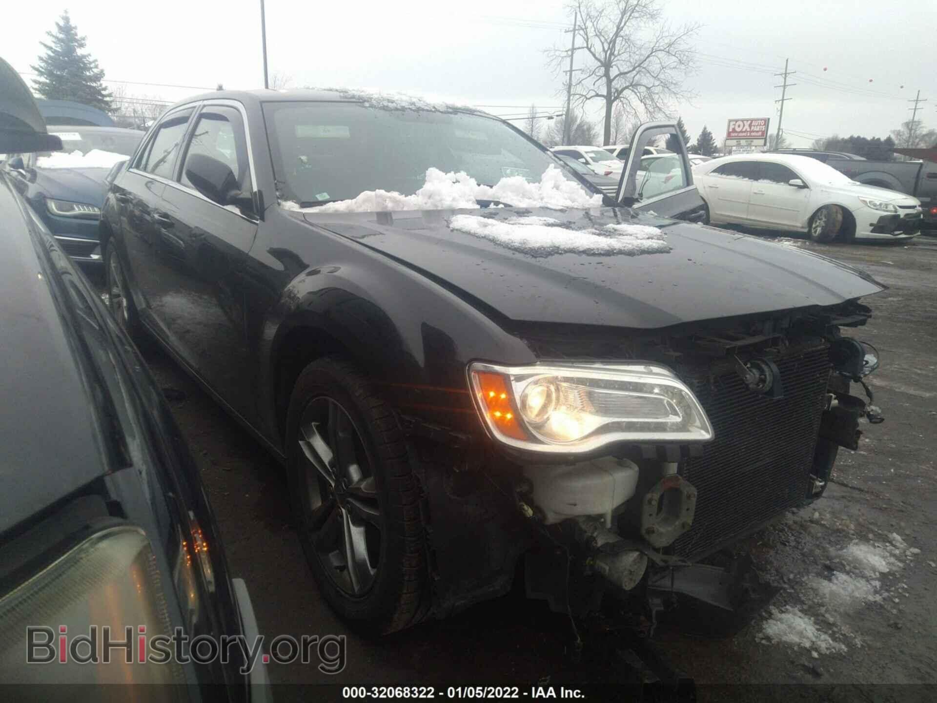Фотография 2C3CCARG7EH232919 - CHRYSLER 300 2014