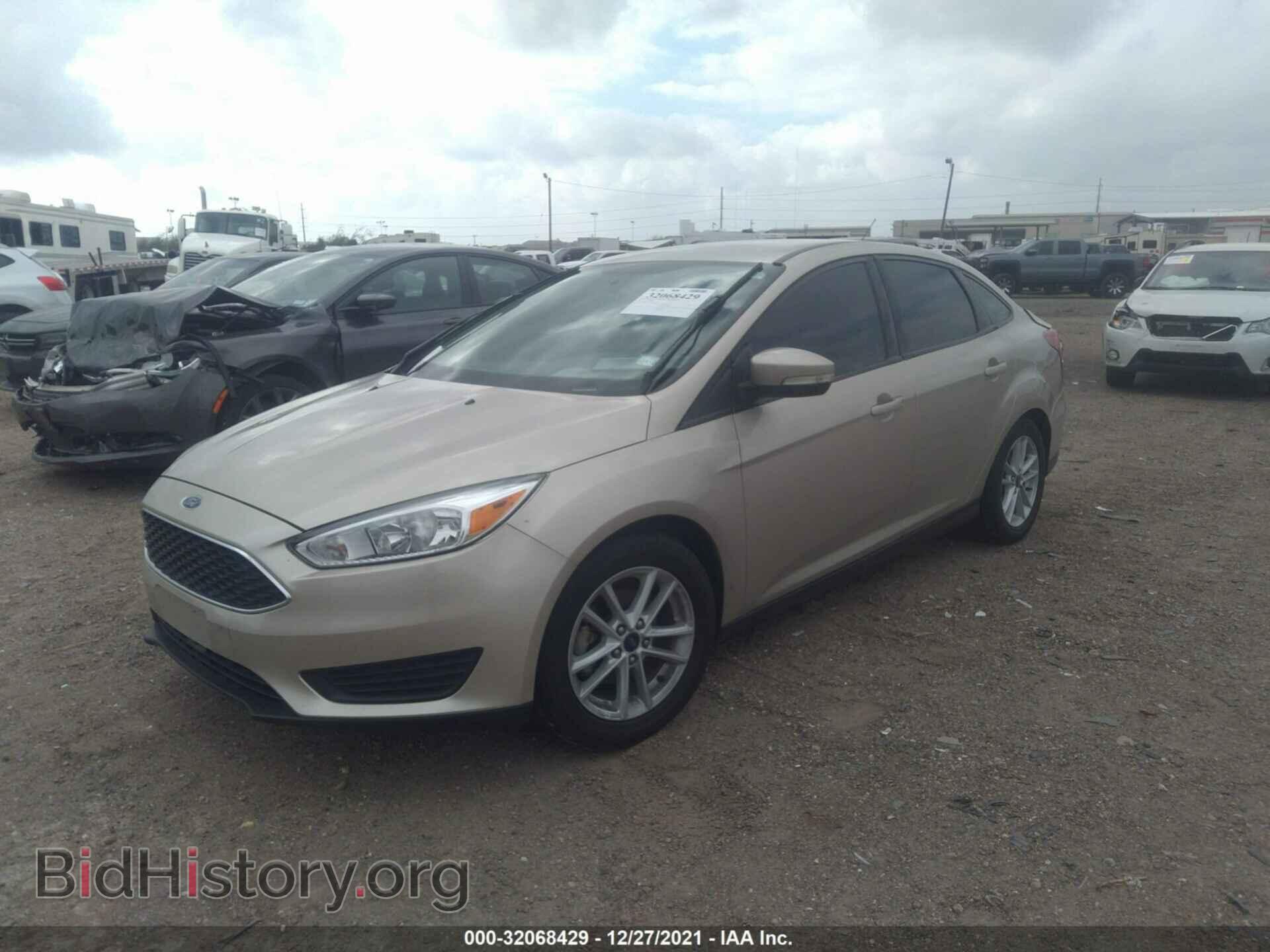 2017 FORD FOCUS - VIN: 1FADP3F2XHL216879 - Photo 2