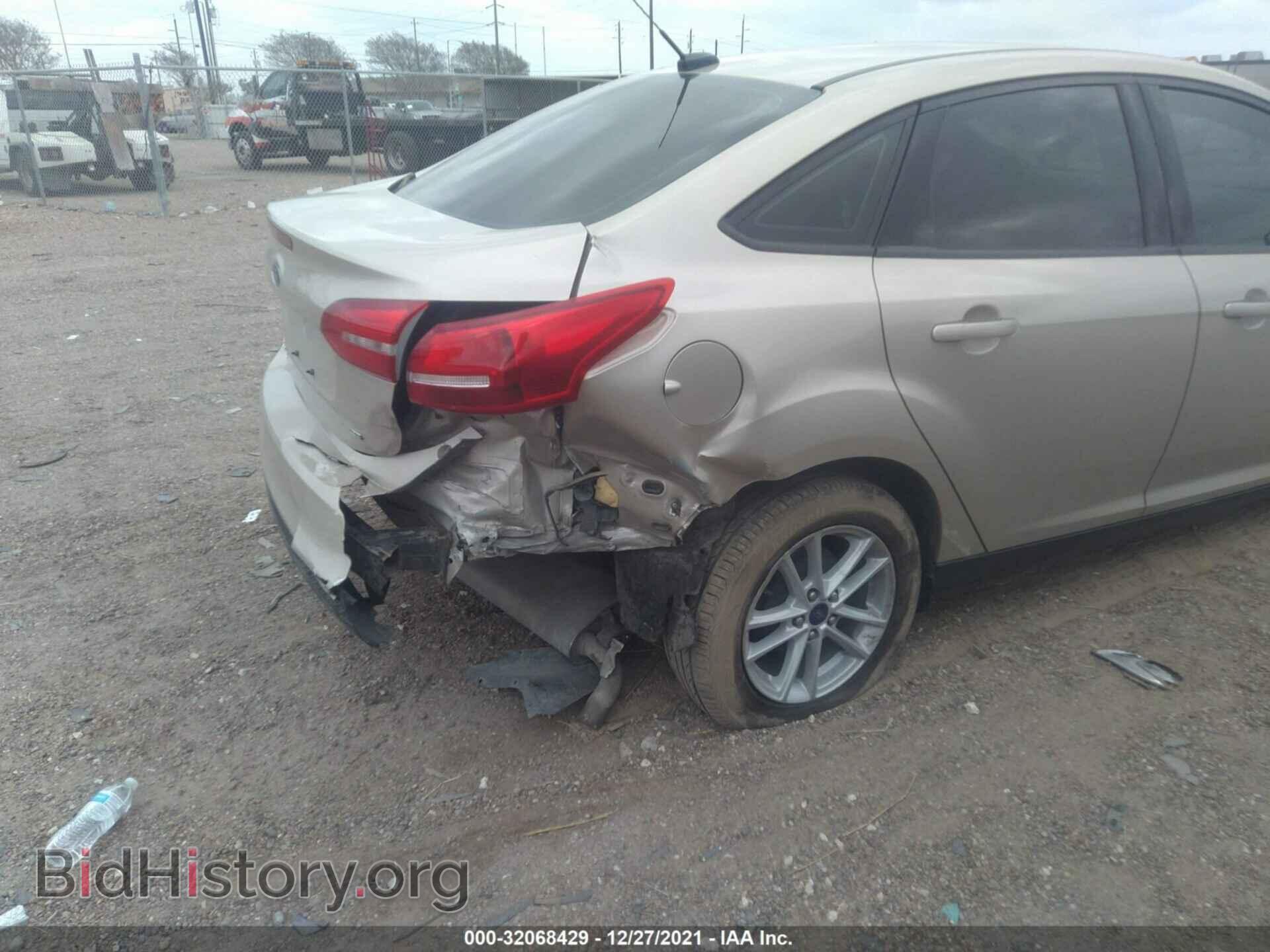 2017 FORD FOCUS - VIN: 1FADP3F2XHL216879 - Photo 6