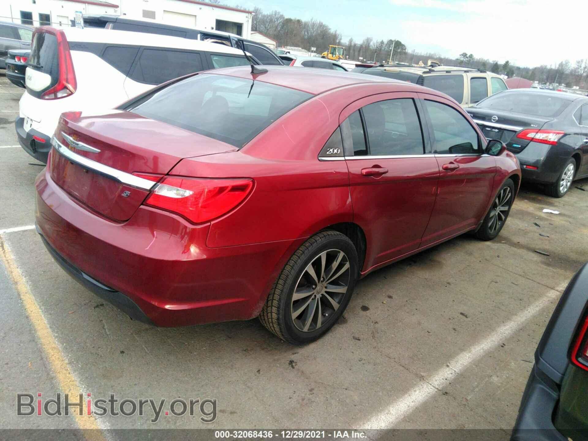 2014 CHRYSLER 200 - VIN: 1C3CCBBG2EN120536 - Фото 4