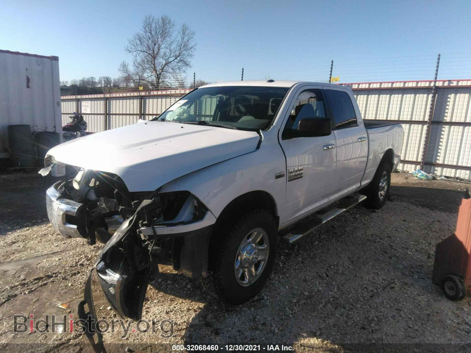 2016 RAM 2500 - VIN: 3C6TR4DT2GG386870 - Photo 2