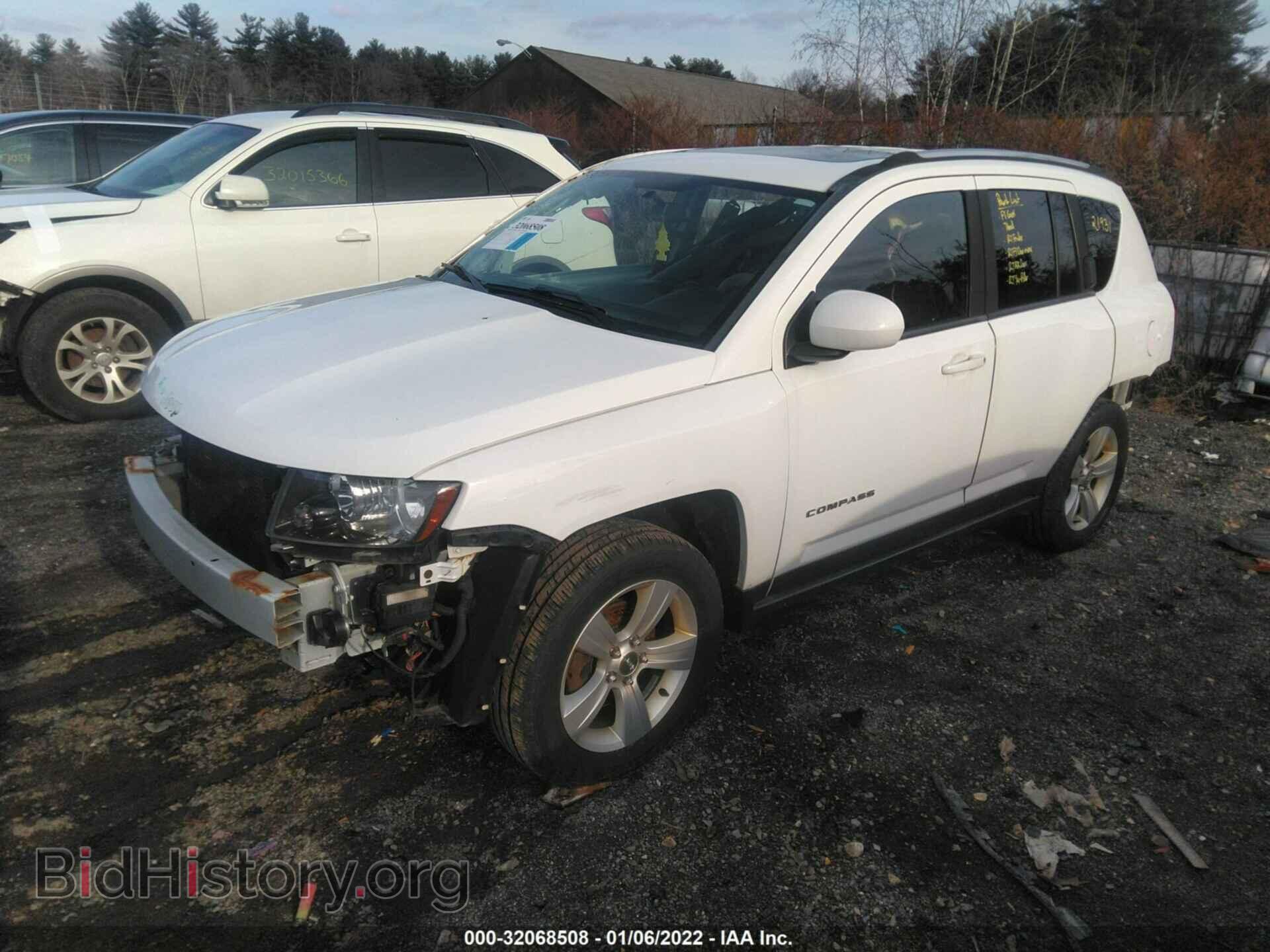 2014 JEEP COMPASS - VIN: 1C4NJDEB8ED642129 - Photo 2