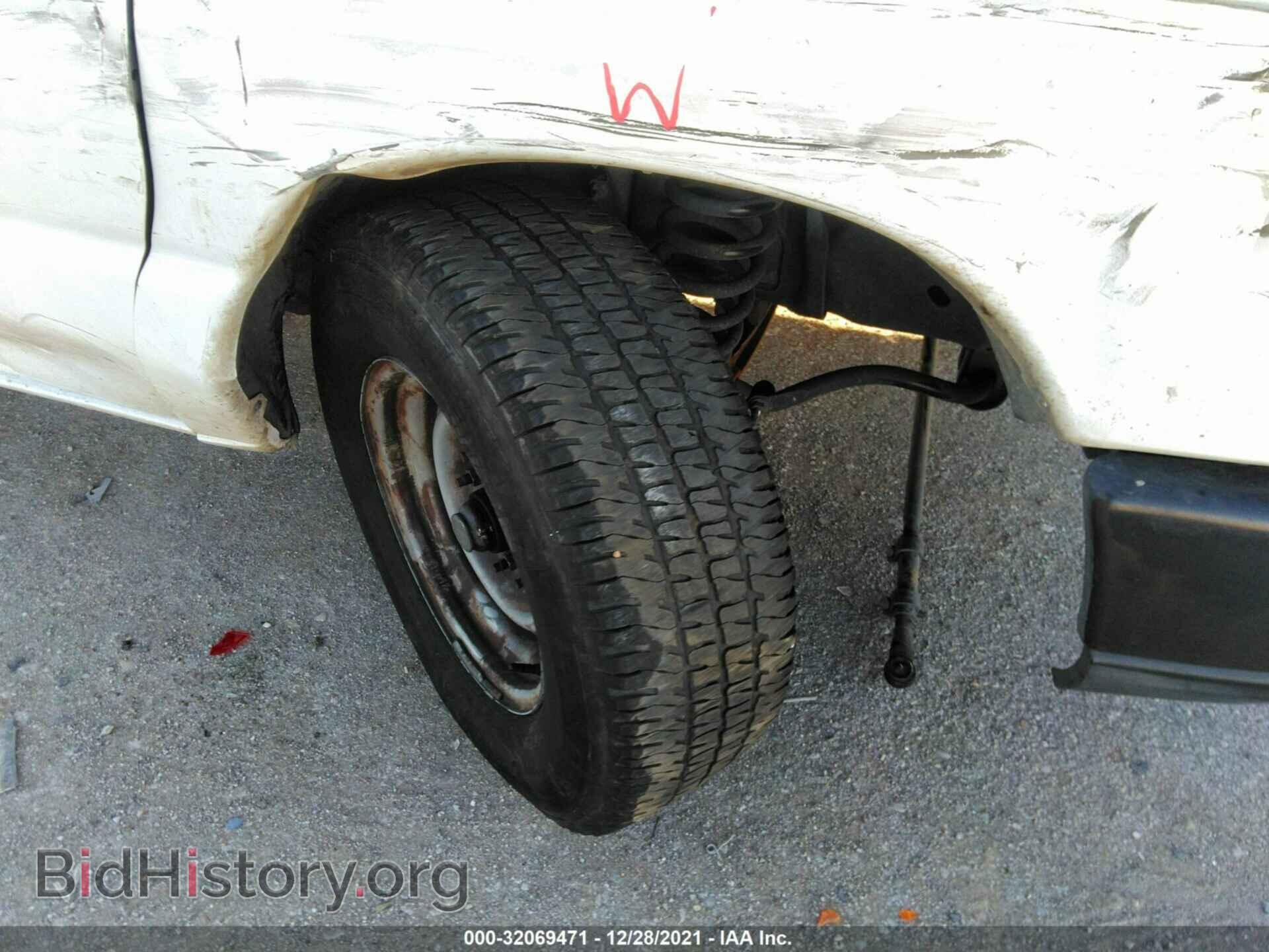 2010 FORD ECONOLINE CARGO VAN - VIN: 1FTNE2EW8ADA76754 - Фото 14
